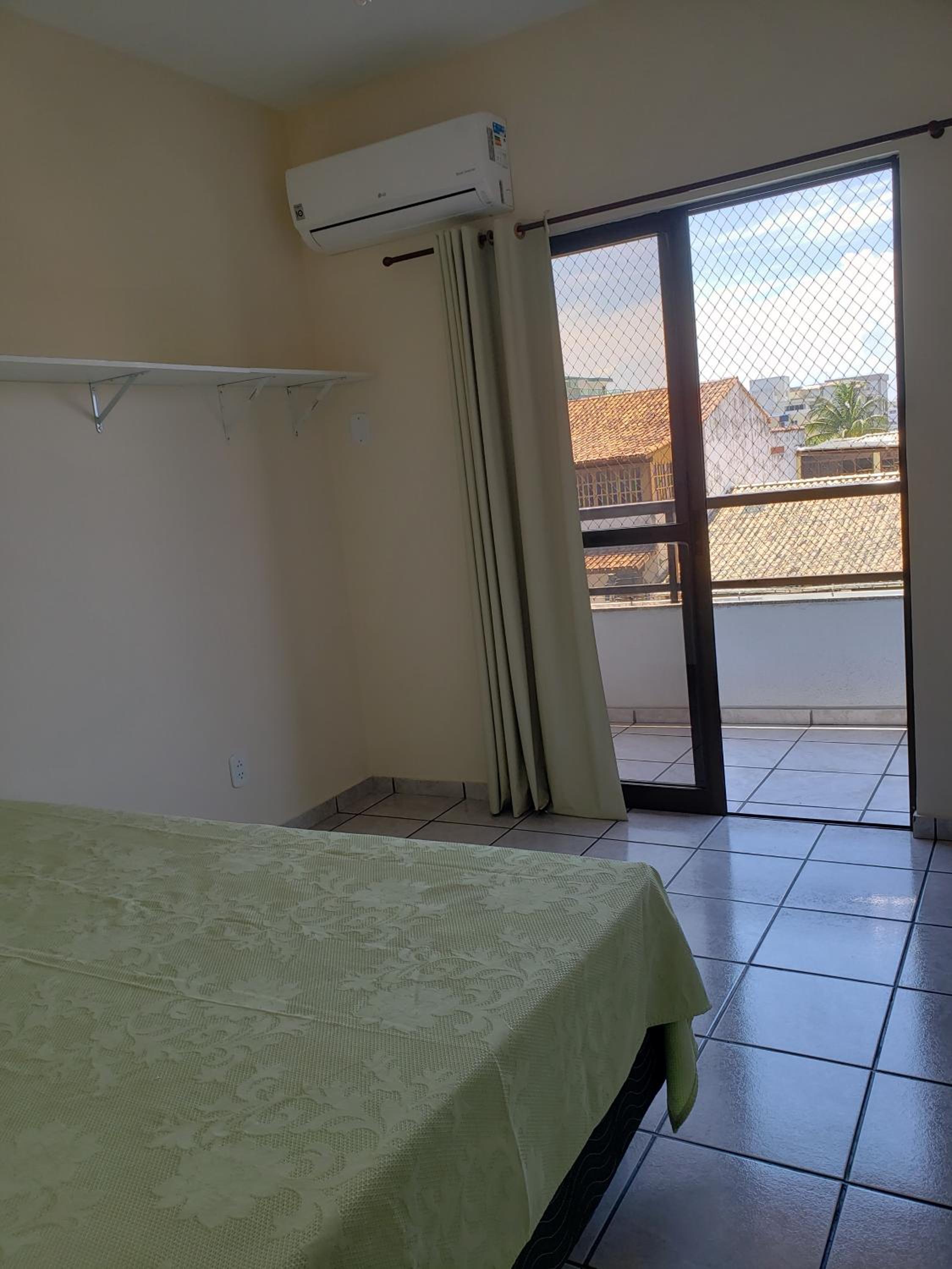 Three-Bedroom Apartment - Photo 6