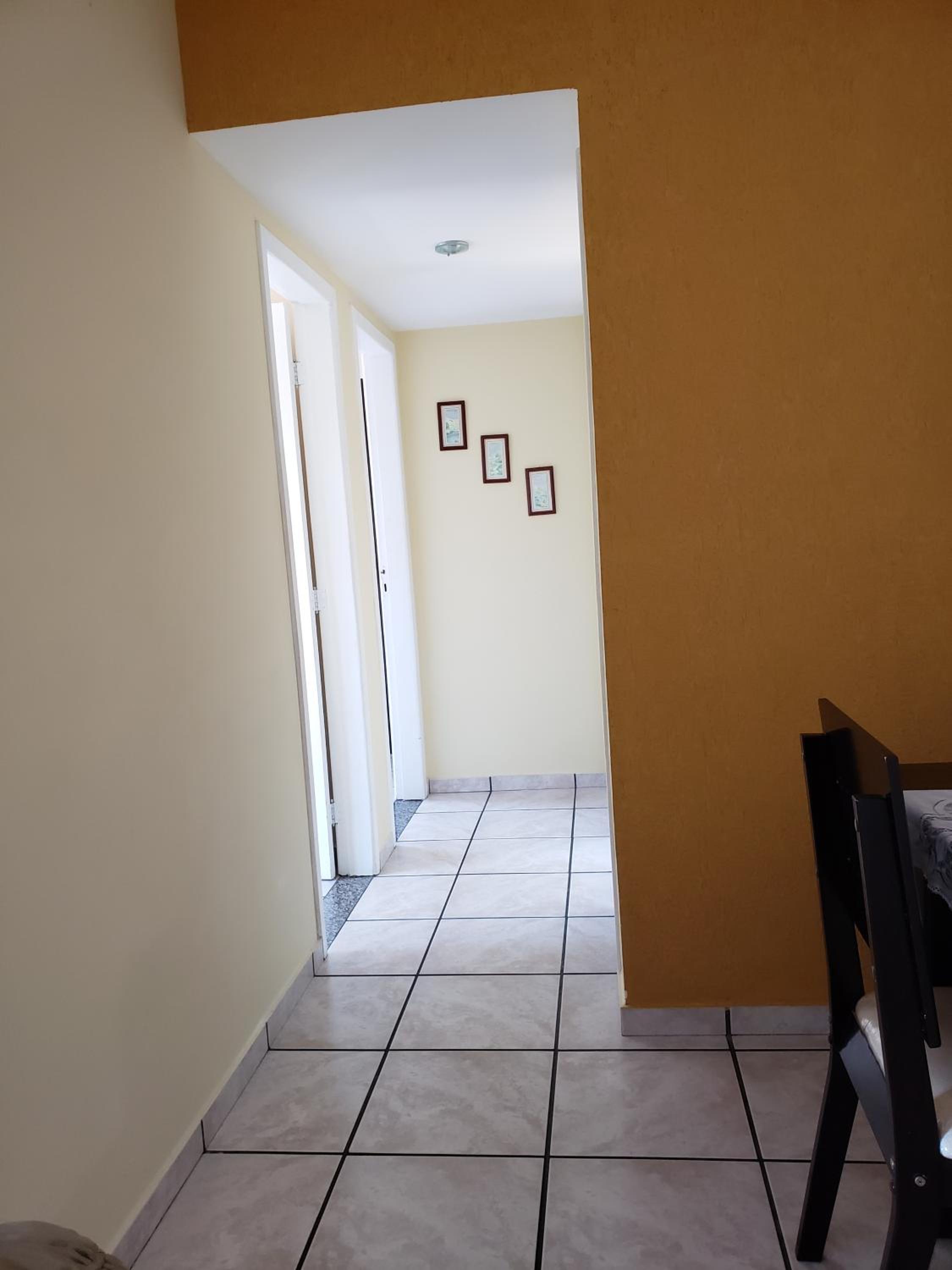 Three-Bedroom Apartment - Photo 9