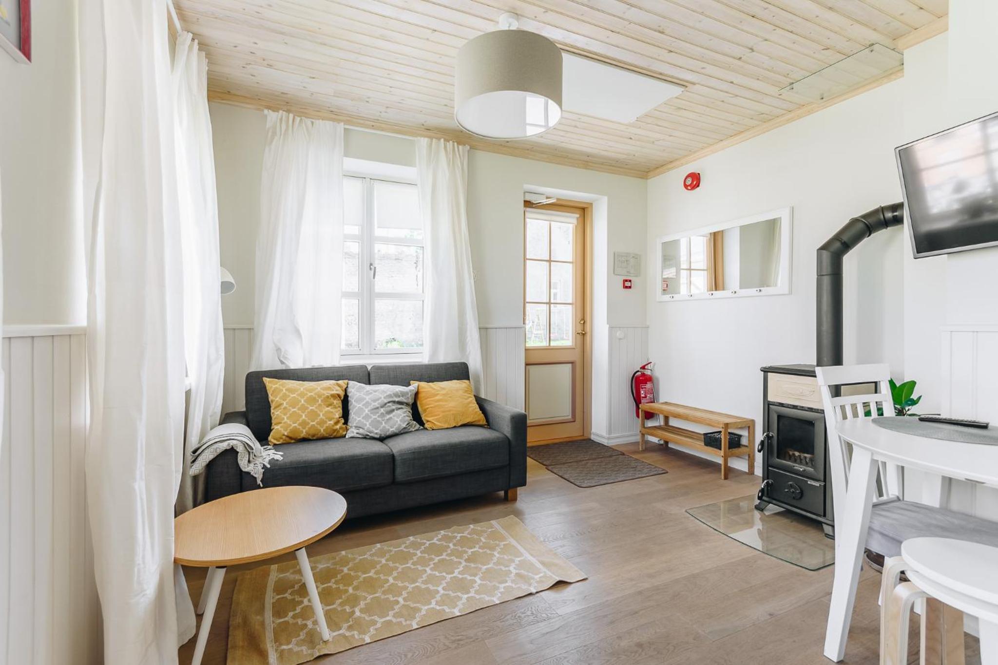 Apartment with Garden View