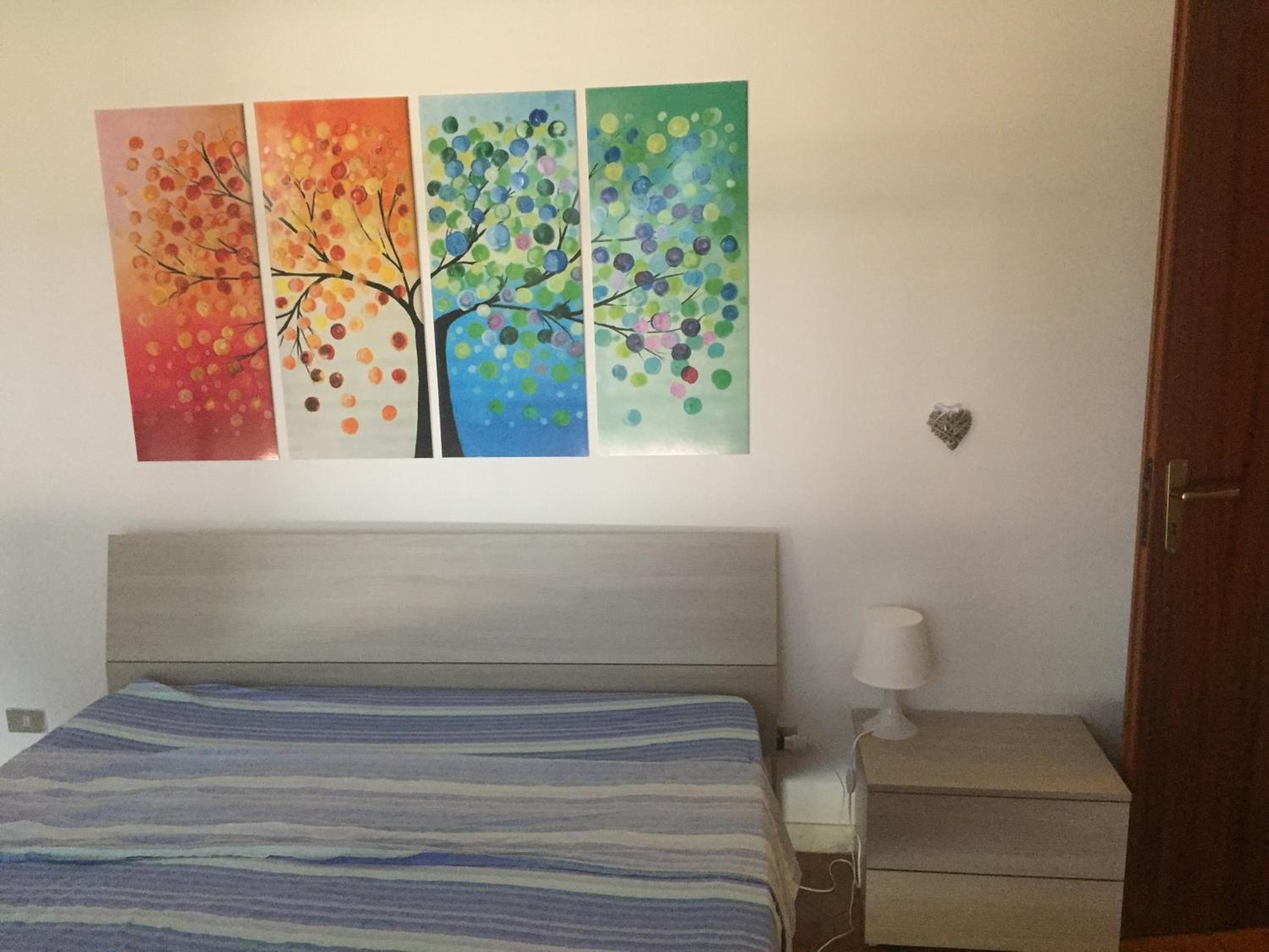 One-Bedroom Apartment - Photo 1