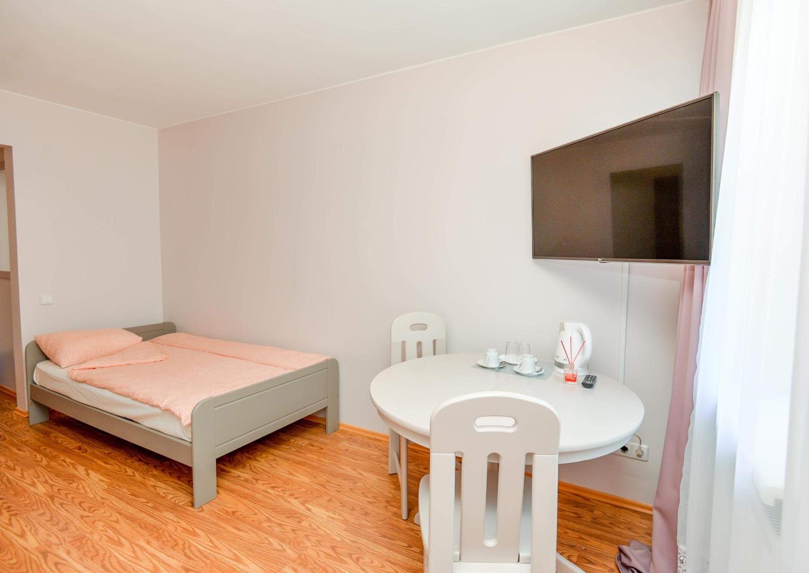 Standard Double Room photo 3