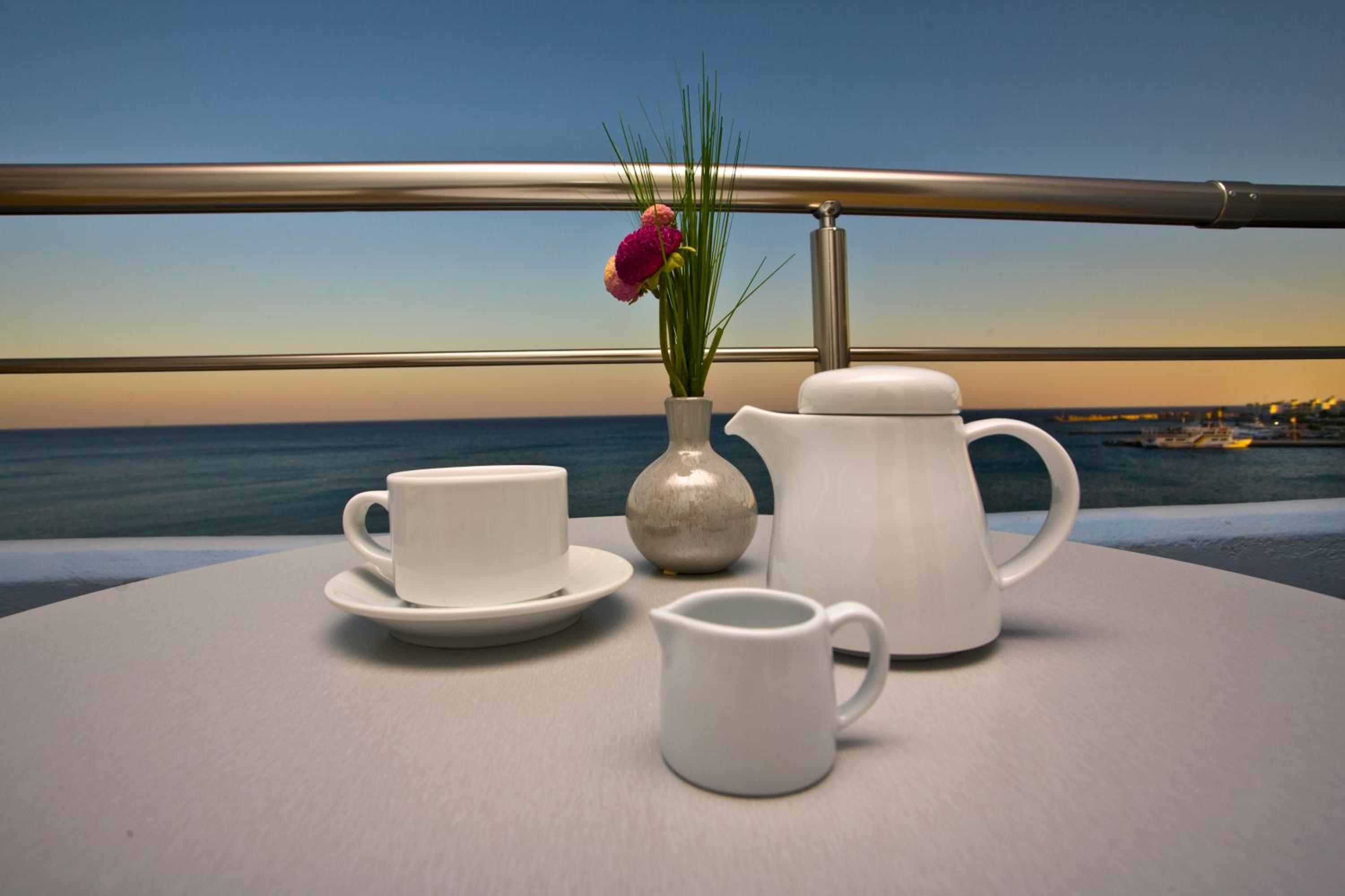 Superior Double or Twin Room with Sea View photo 2