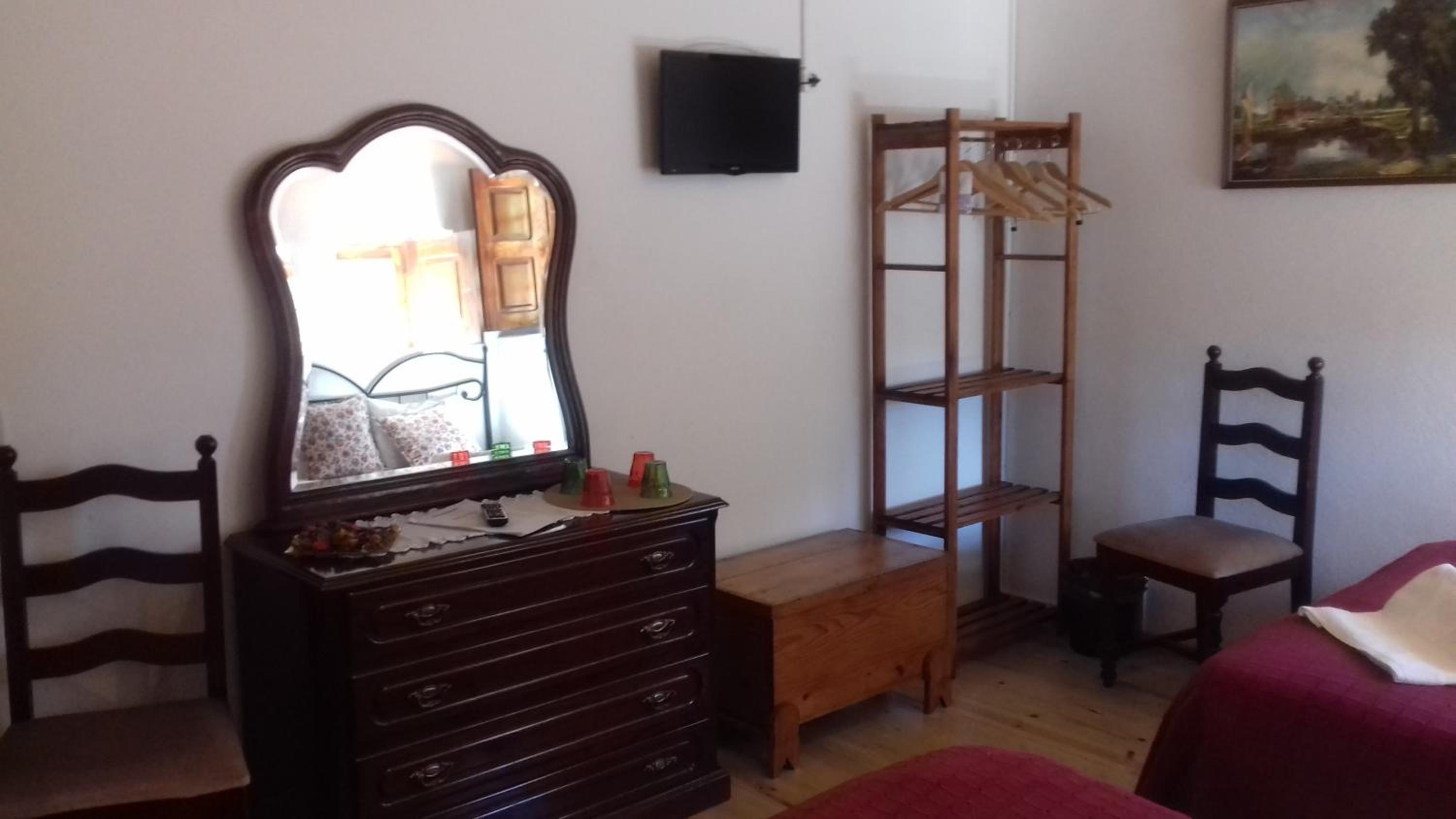 Family Room - Photo 1