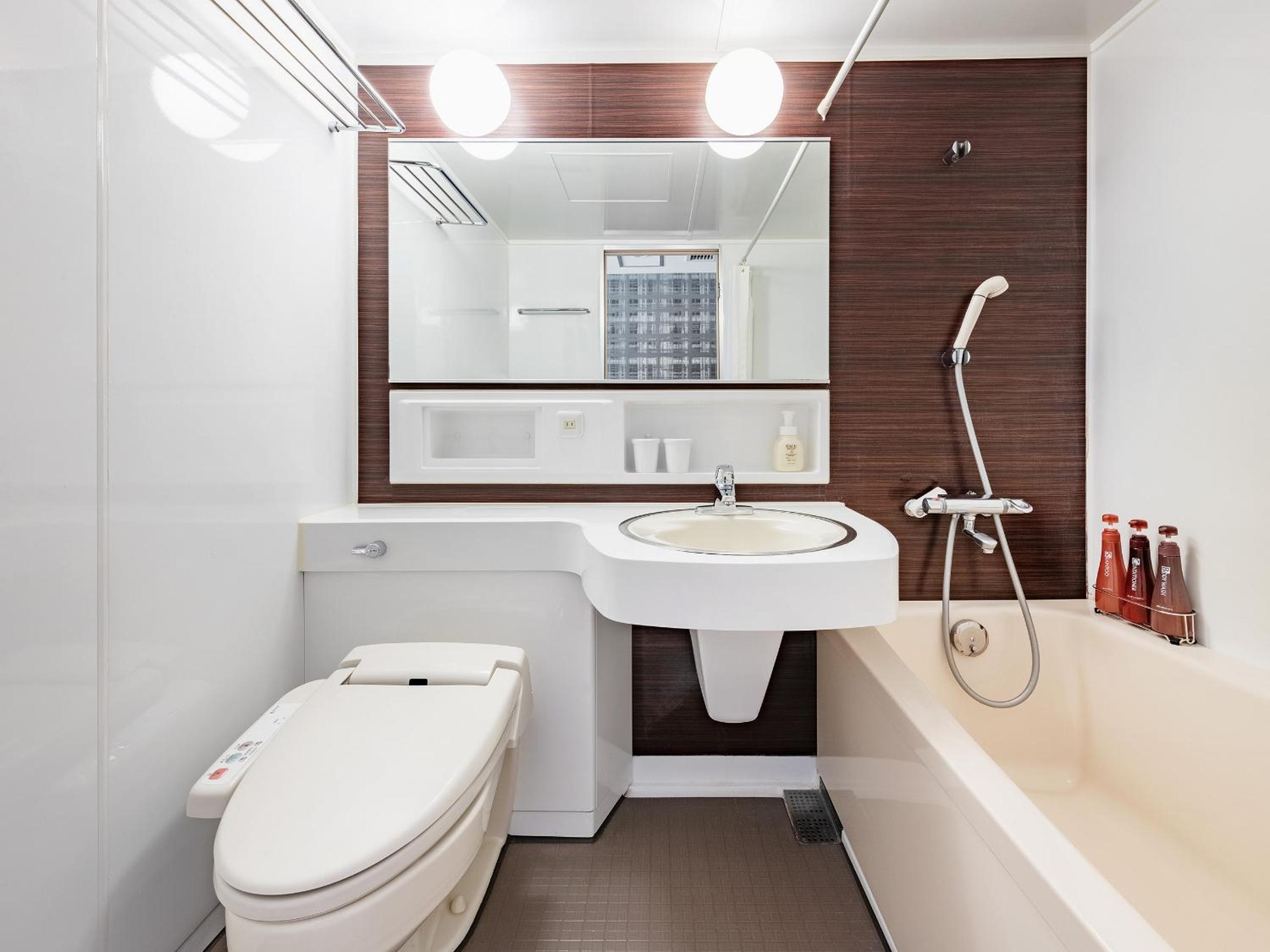 Superior Twin Room - Non-Smoking photo 3