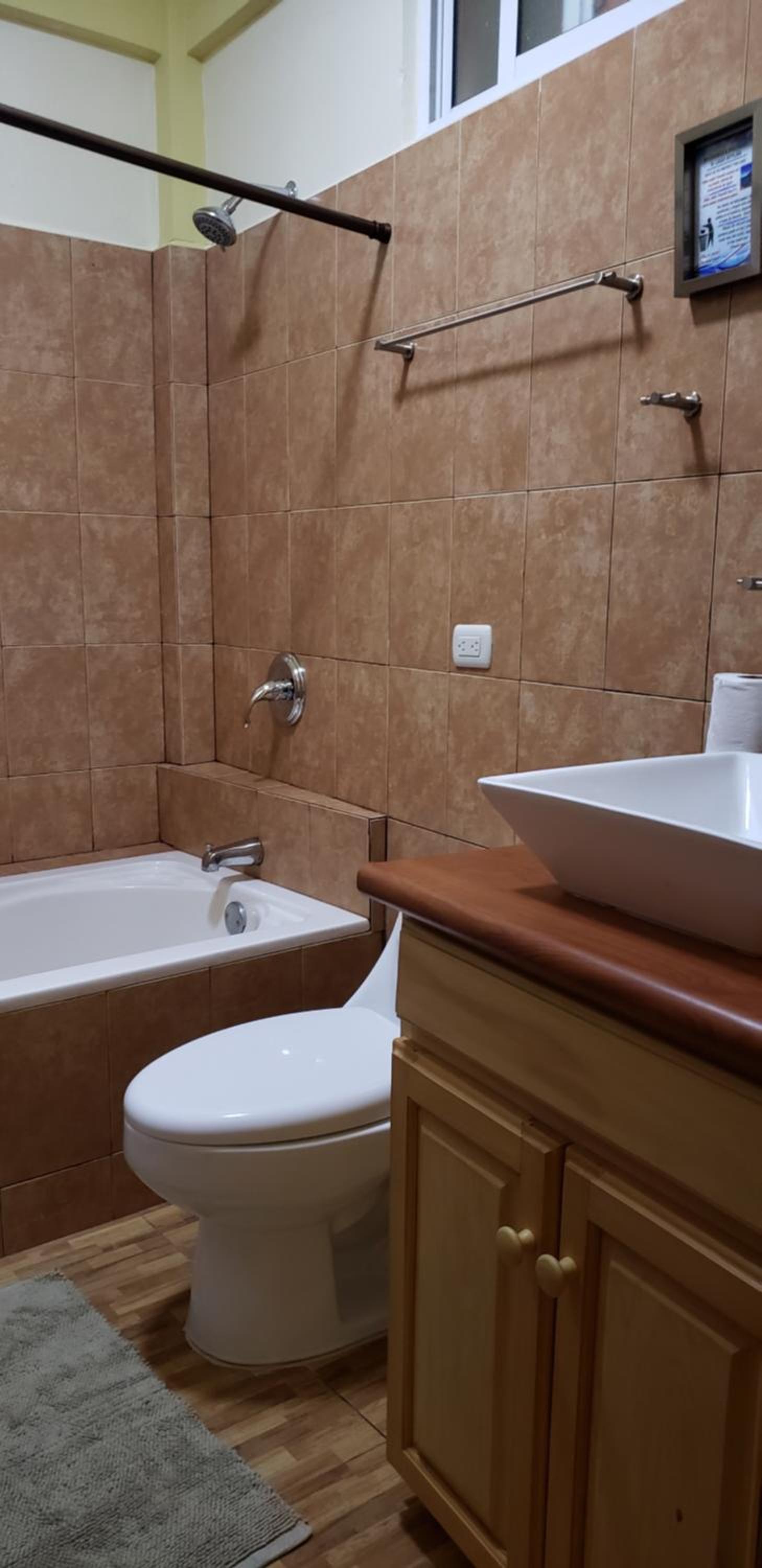 Deluxe Double Room with Bath photo 3