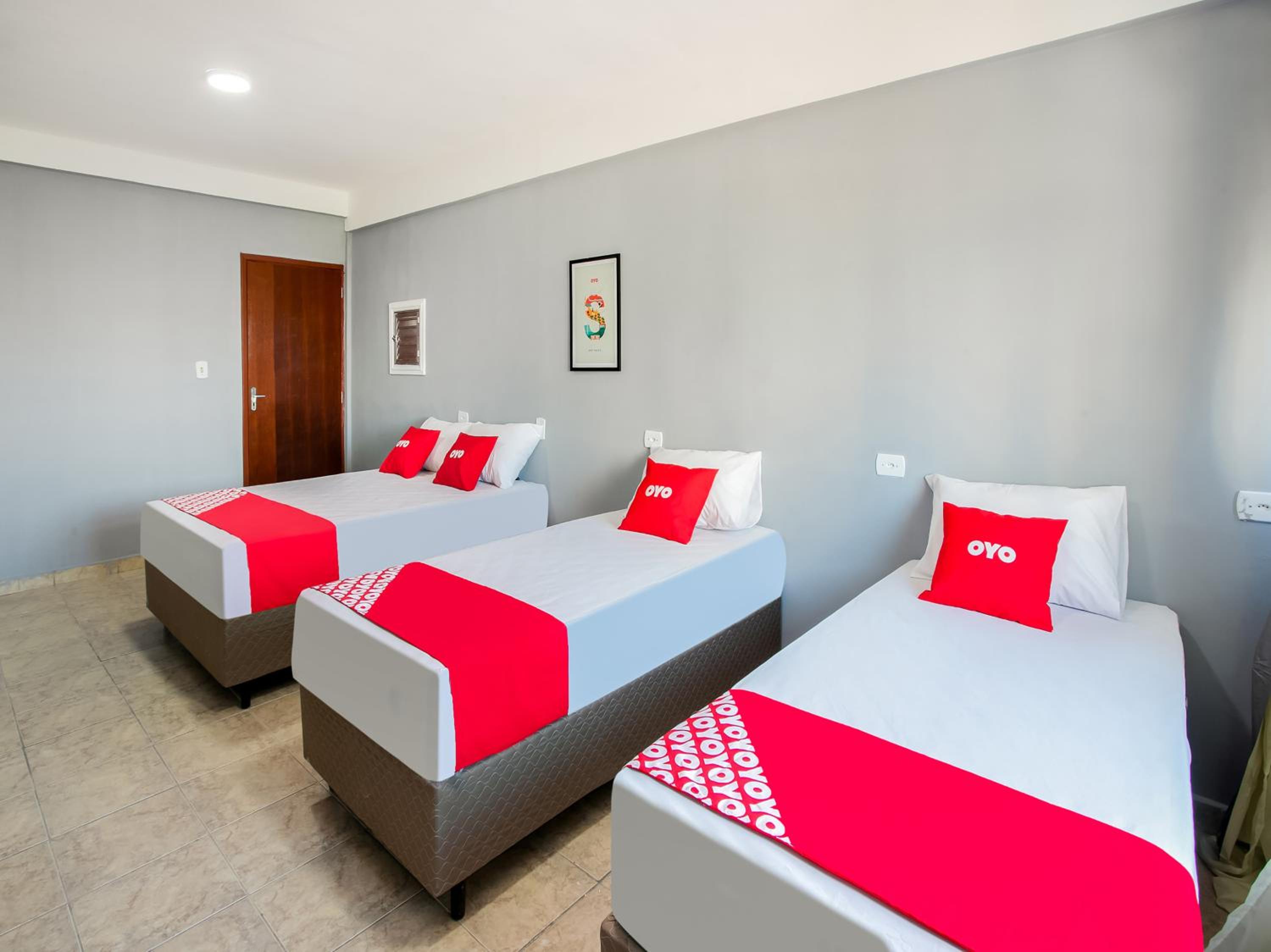 Quadruple Room (1 Double bed + 2 Single beds)