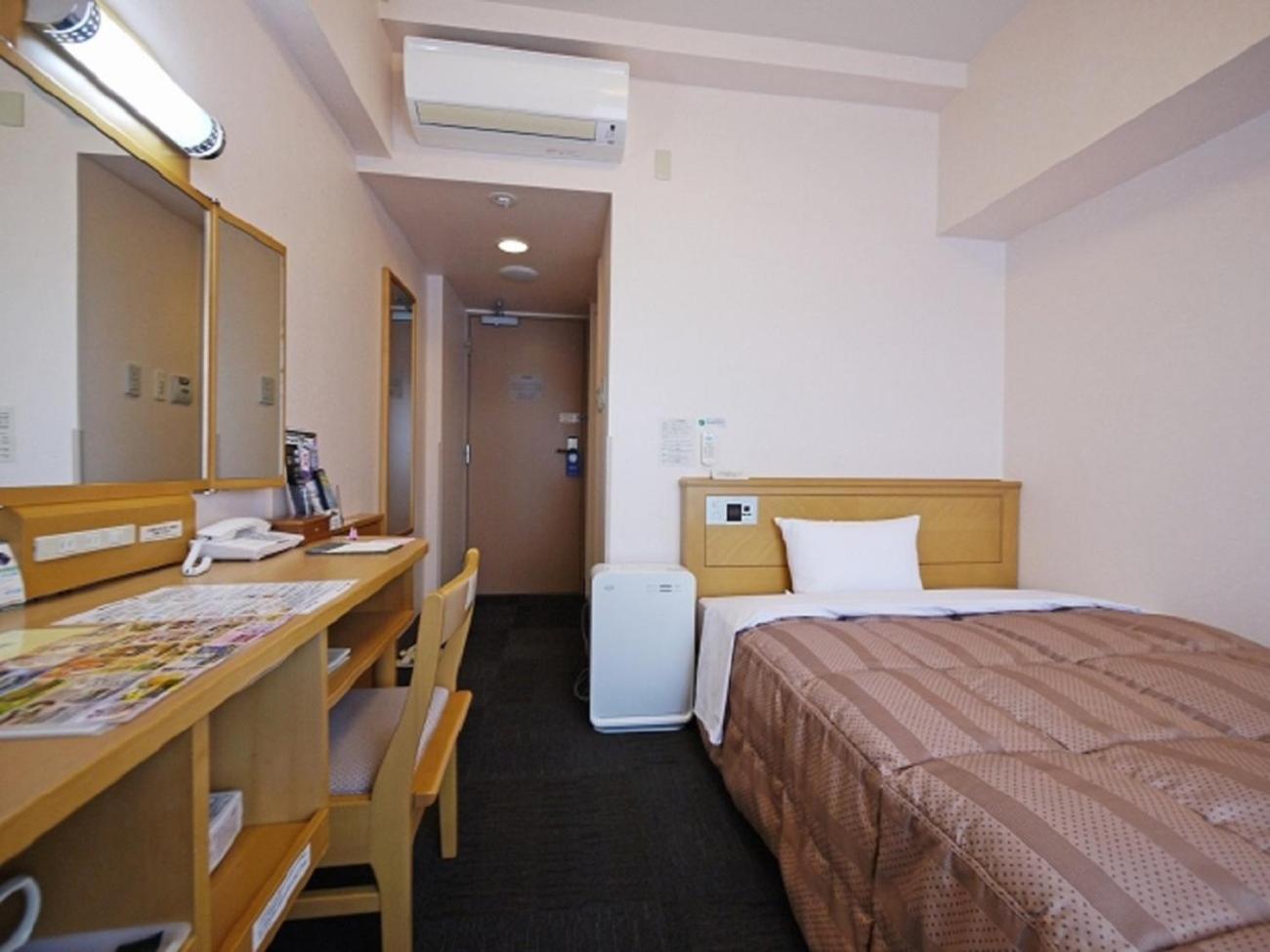 Single Room - Smoking