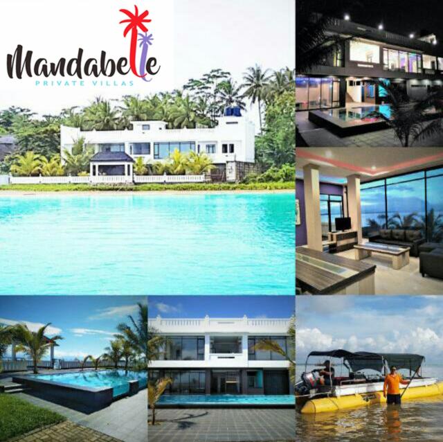 Villa with Sea View - Photo 1