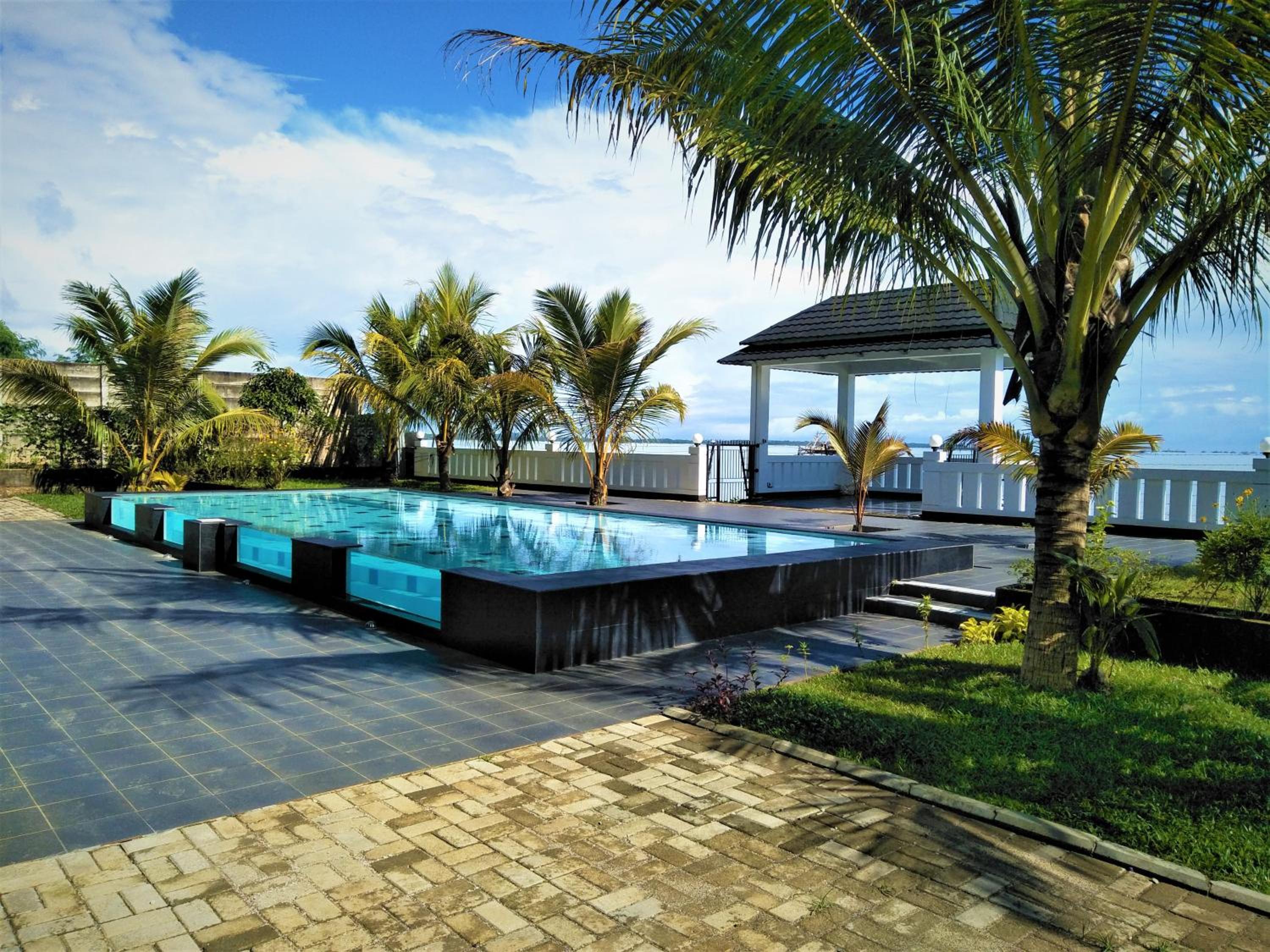 Villa with Sea View - Photo 10