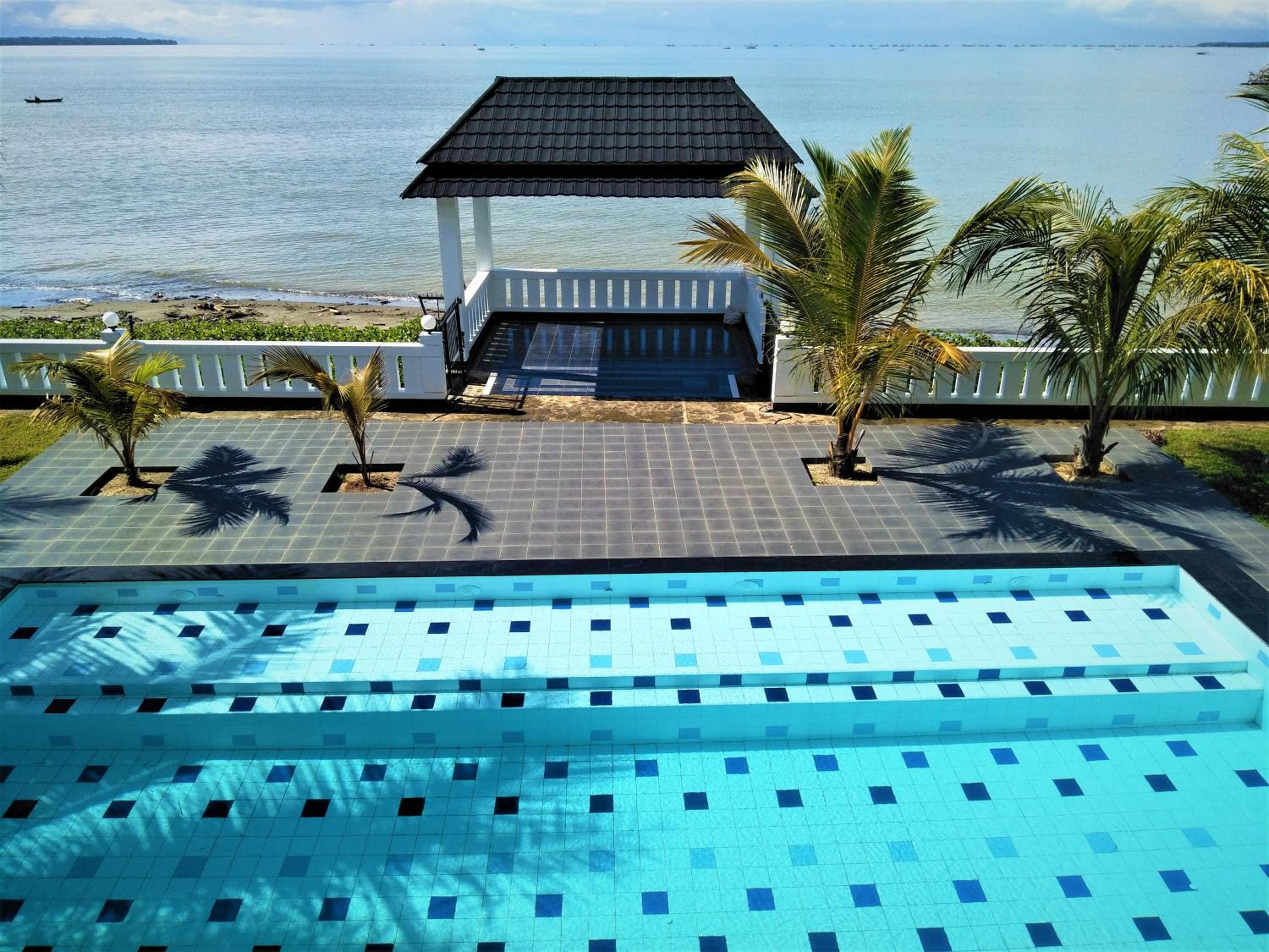 Villa with Sea View - Photo 13