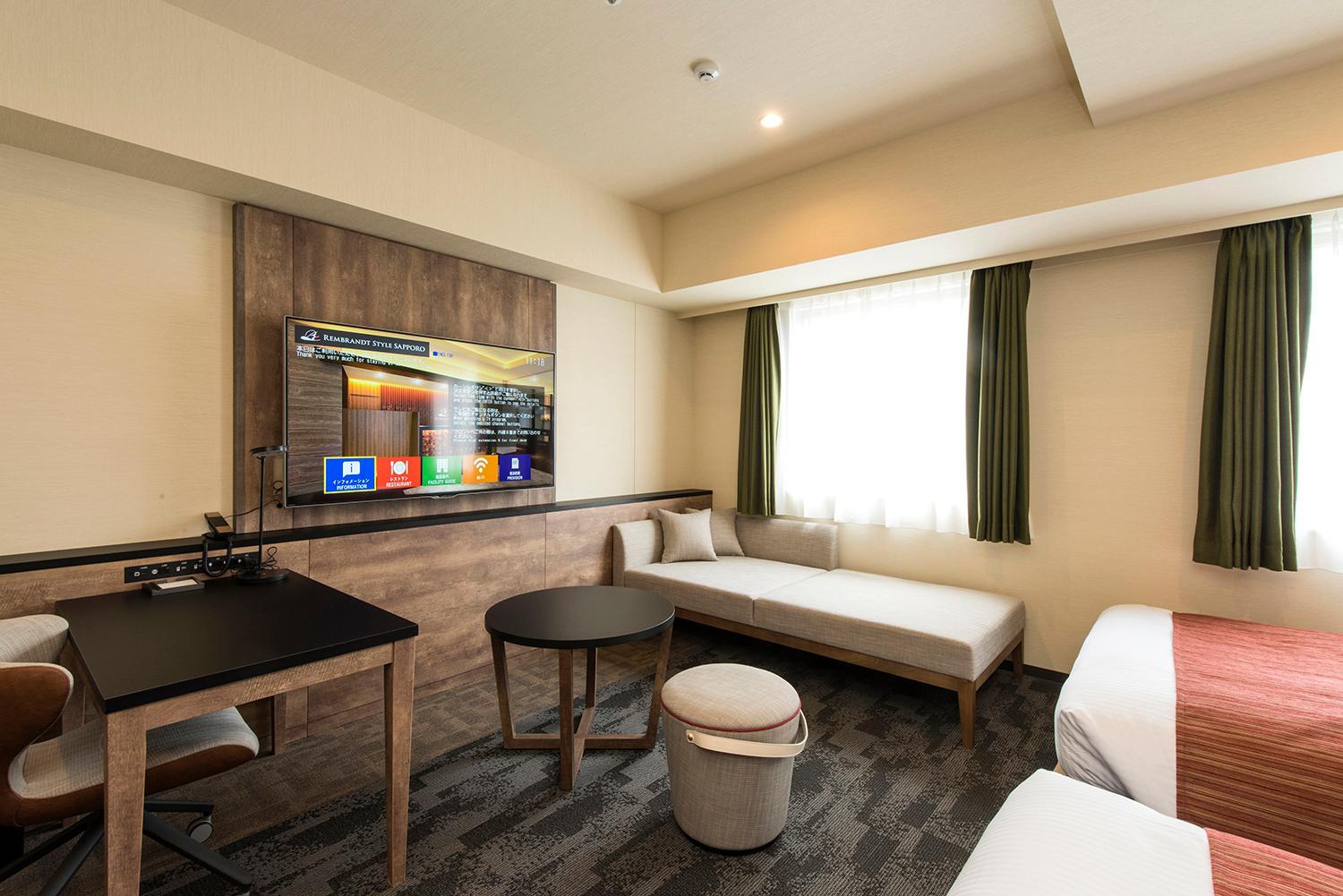 Large Twin Room - Non-Smoking (2 People)﻿ - Photo 3