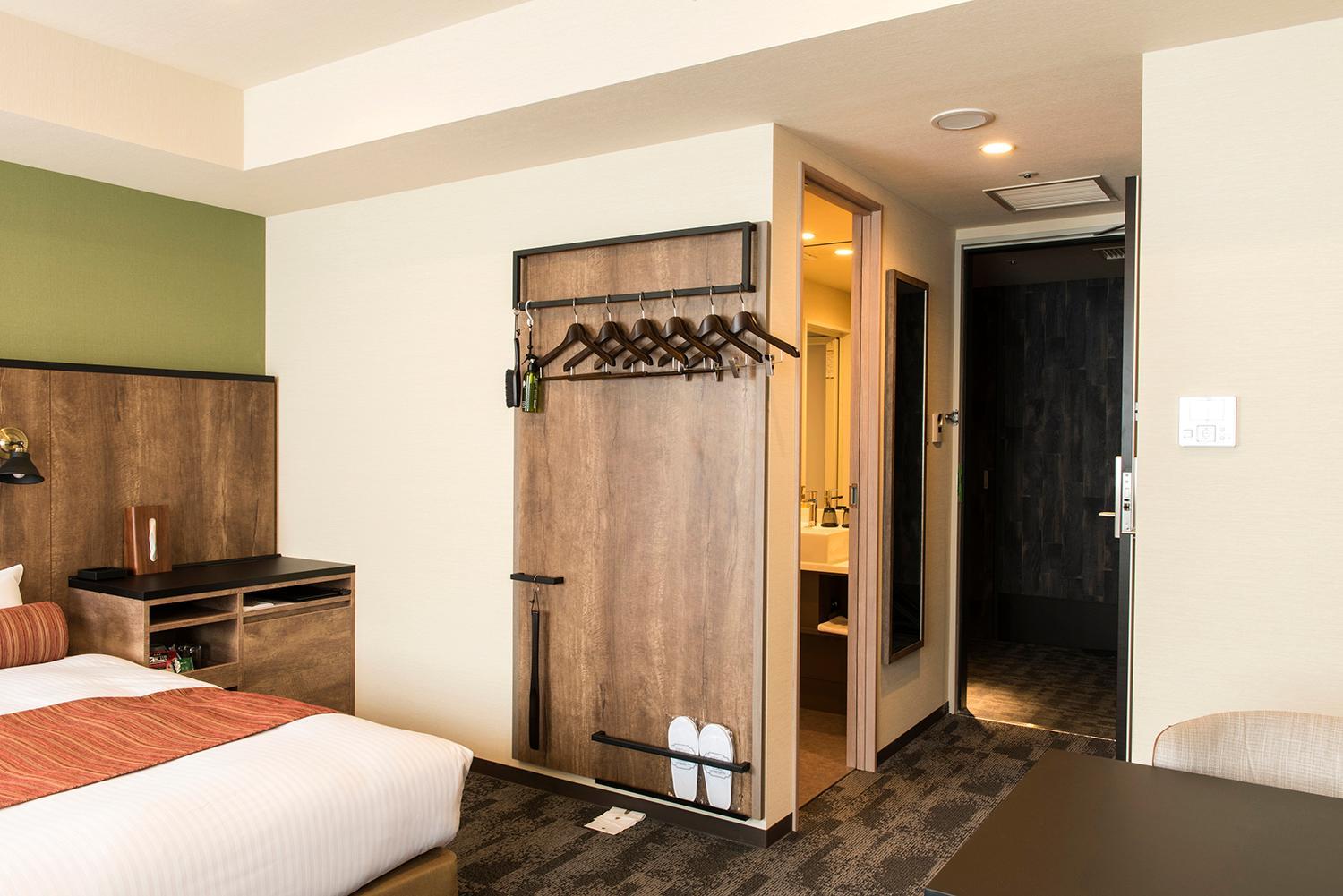 Large Twin Room - Non-Smoking (4 People)