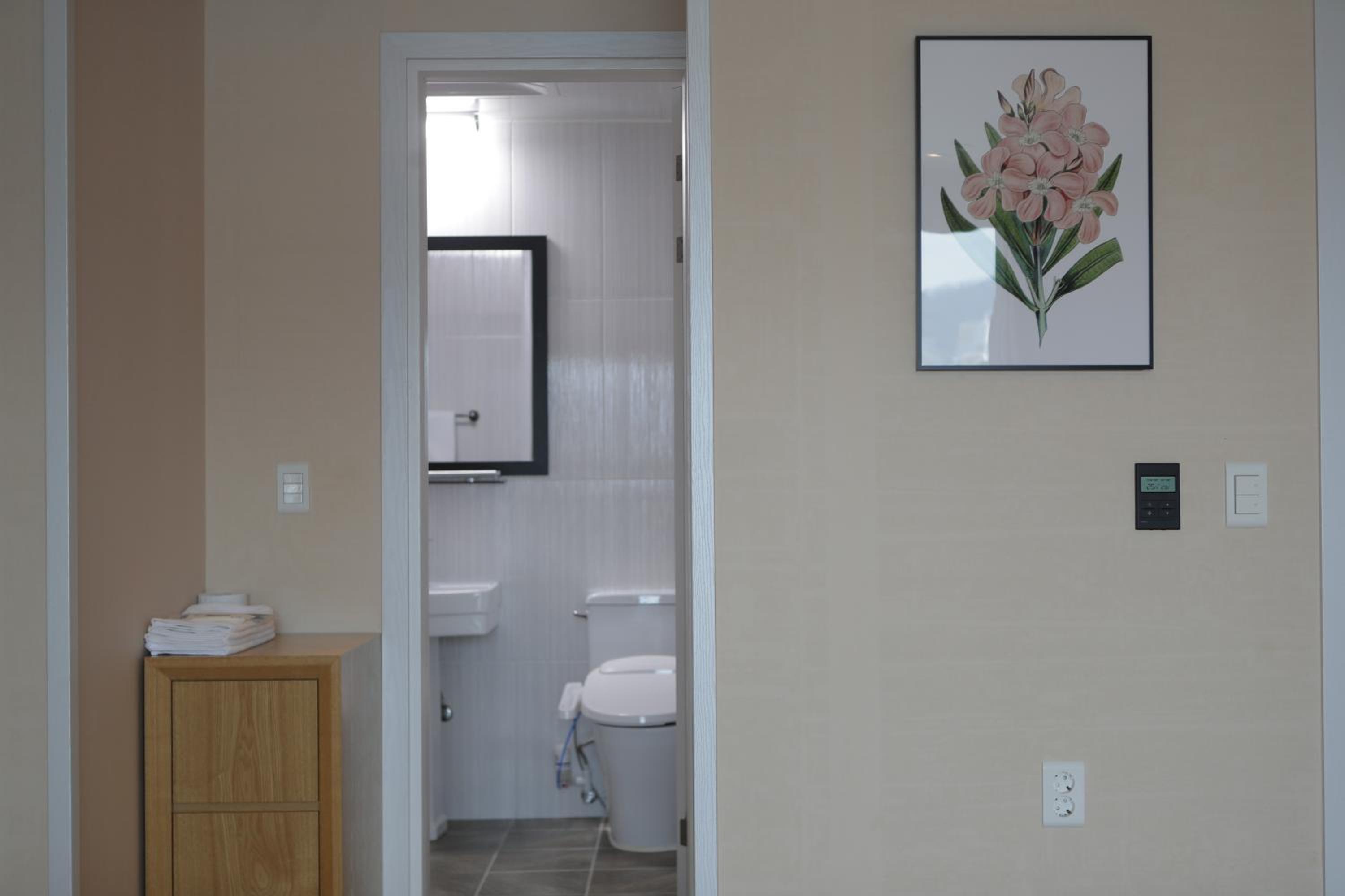 Suite Family Room - Ocean View - Photo 27