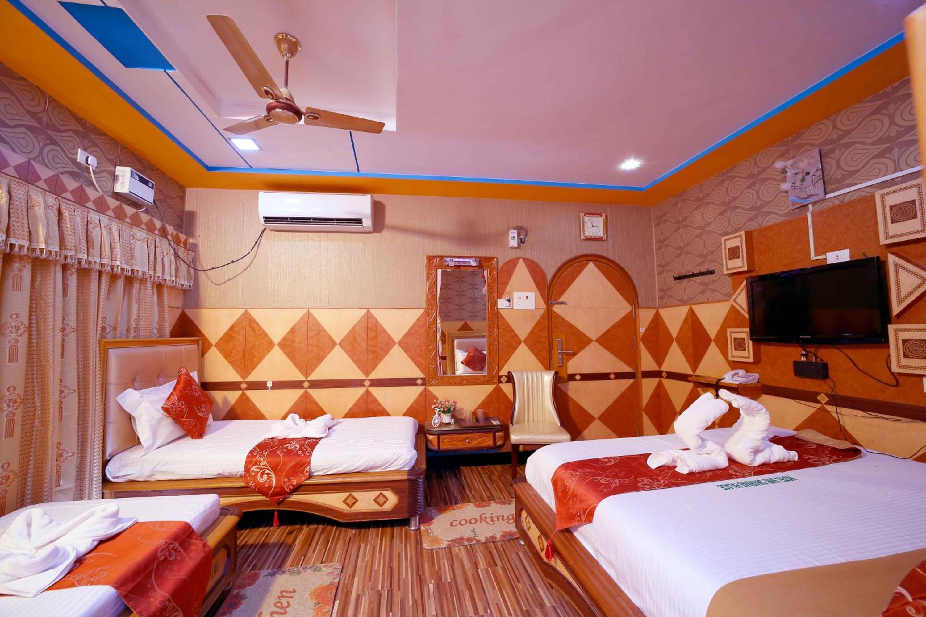 Executive Triple Room