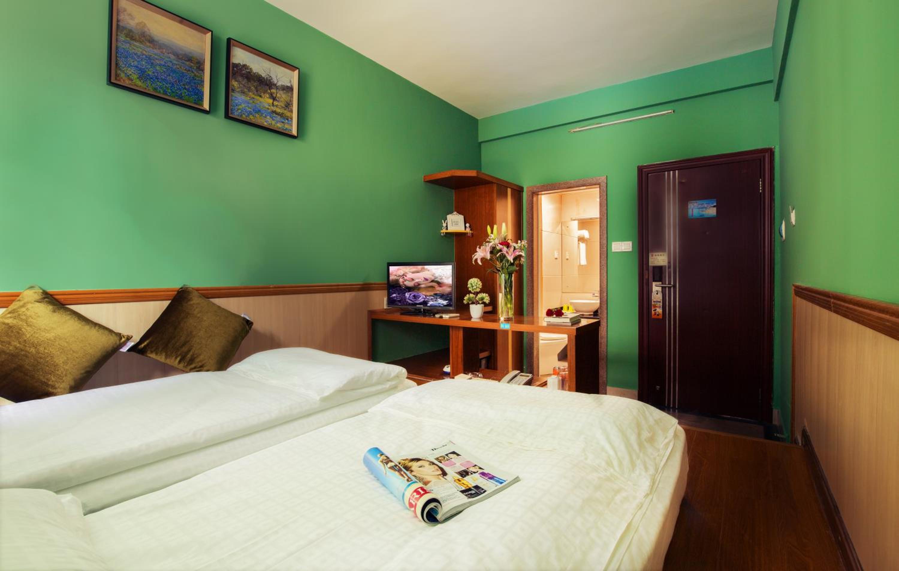 Budget Twin Room photo 1