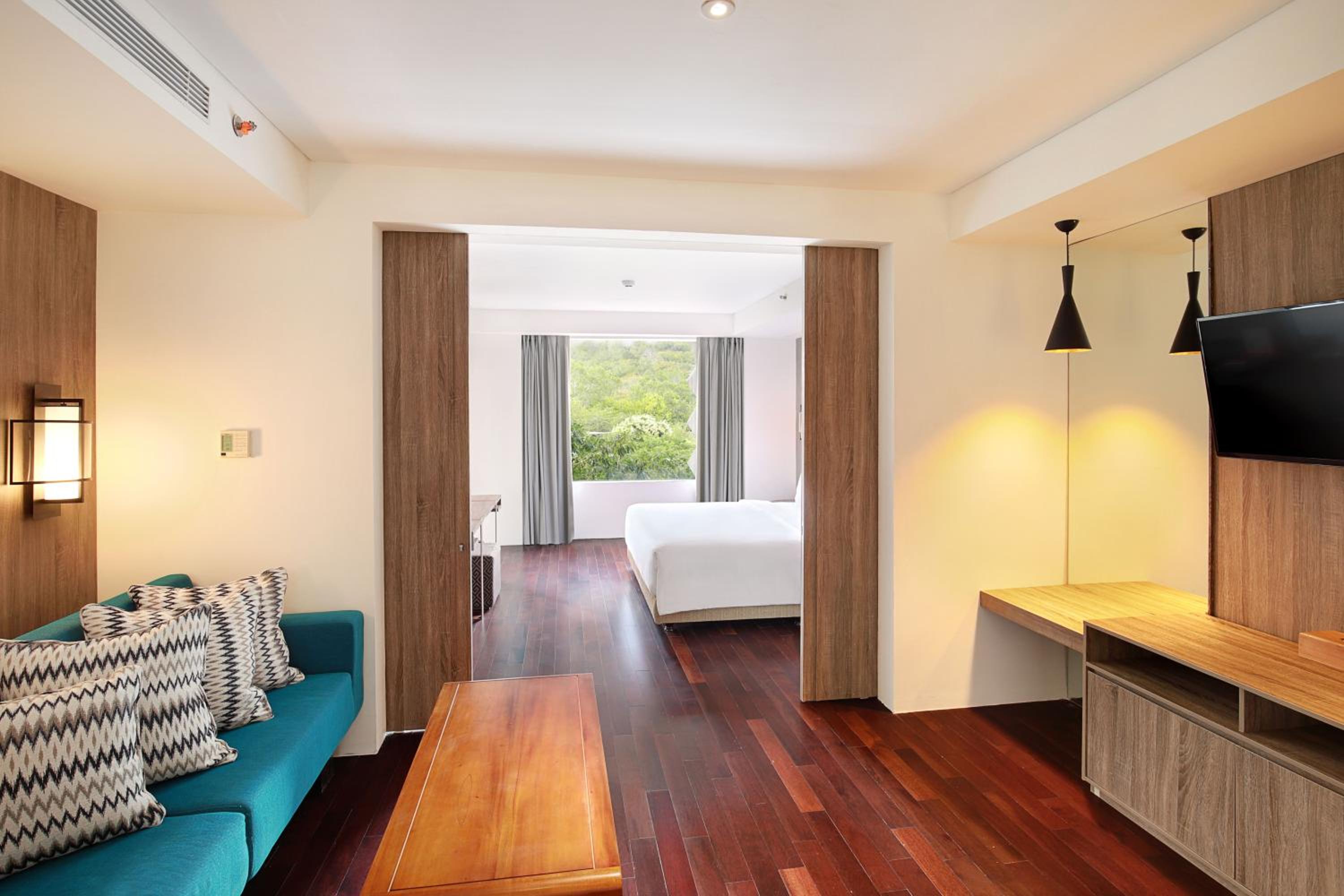 Executive Suite