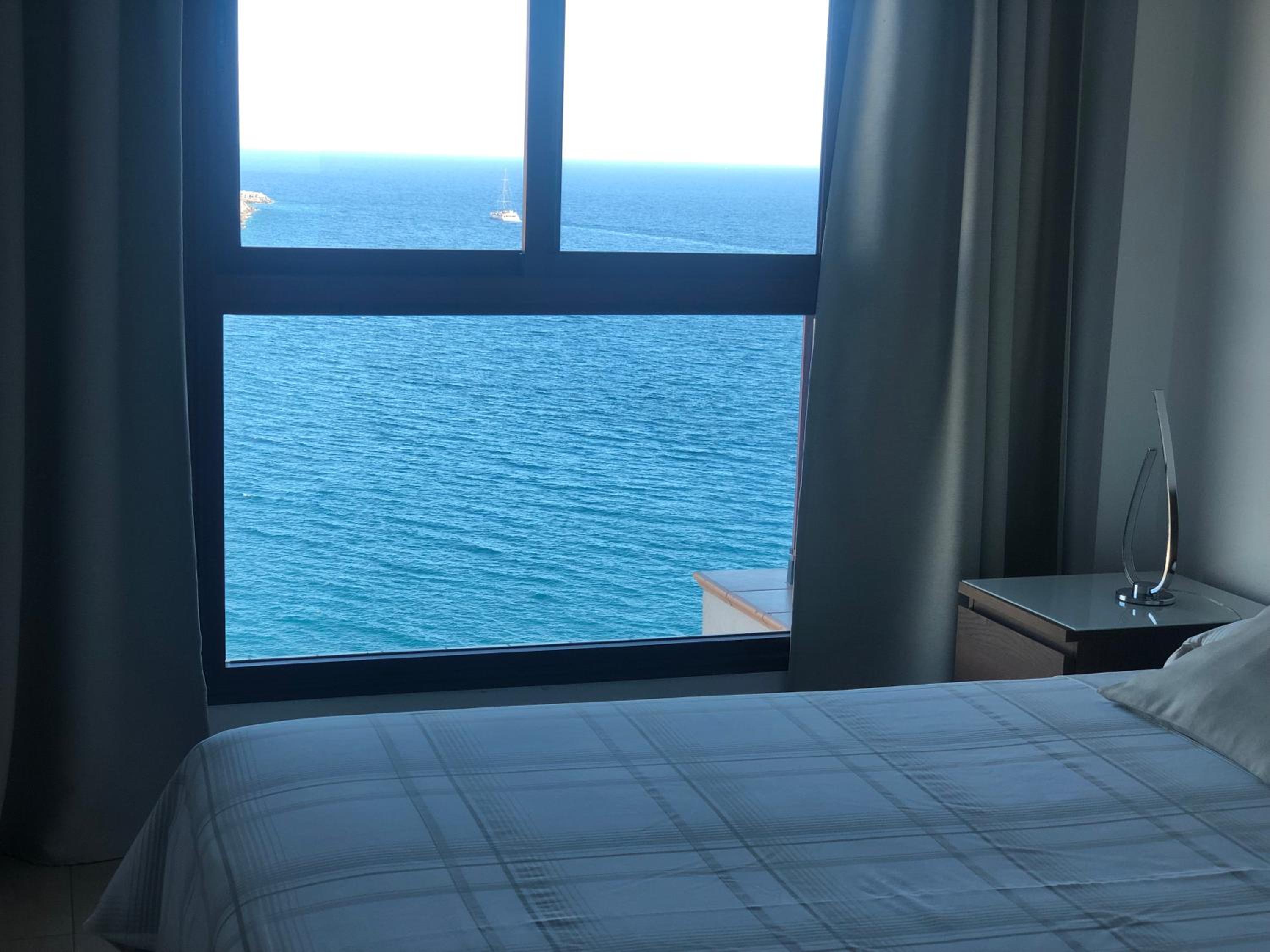 Two-Bedrooms Apartment with Sea View photo 3