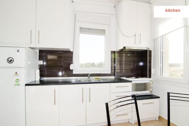 Two-Bedroom House photo 3
