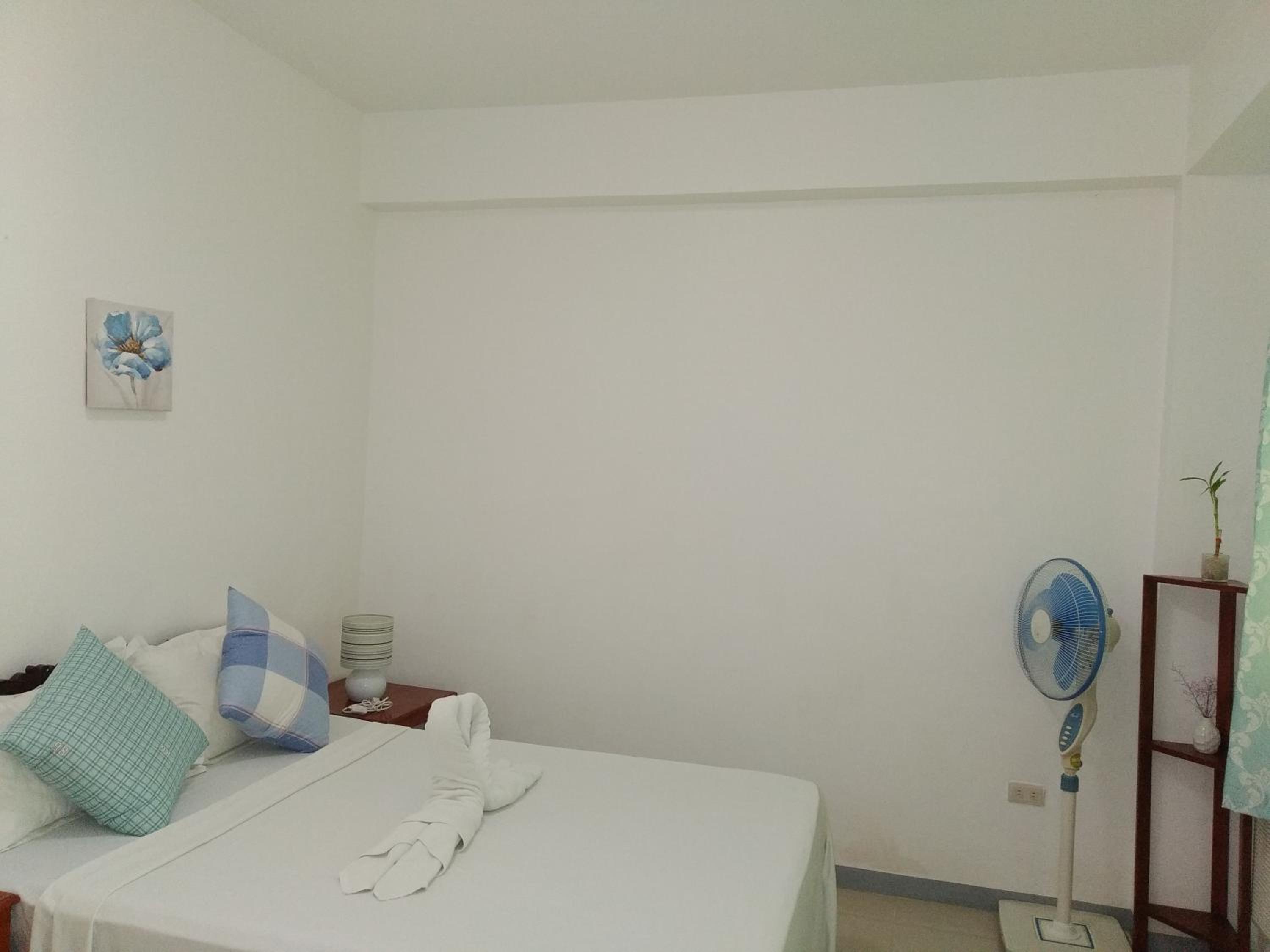 Deluxe Double Room With Balcony And Sea View