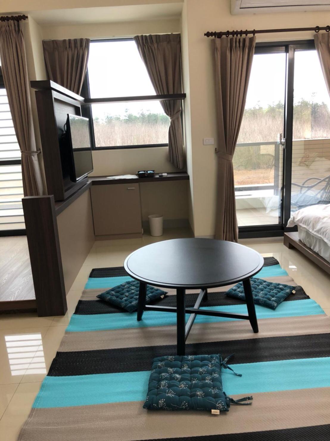 Family Suite with Balcony photo 2