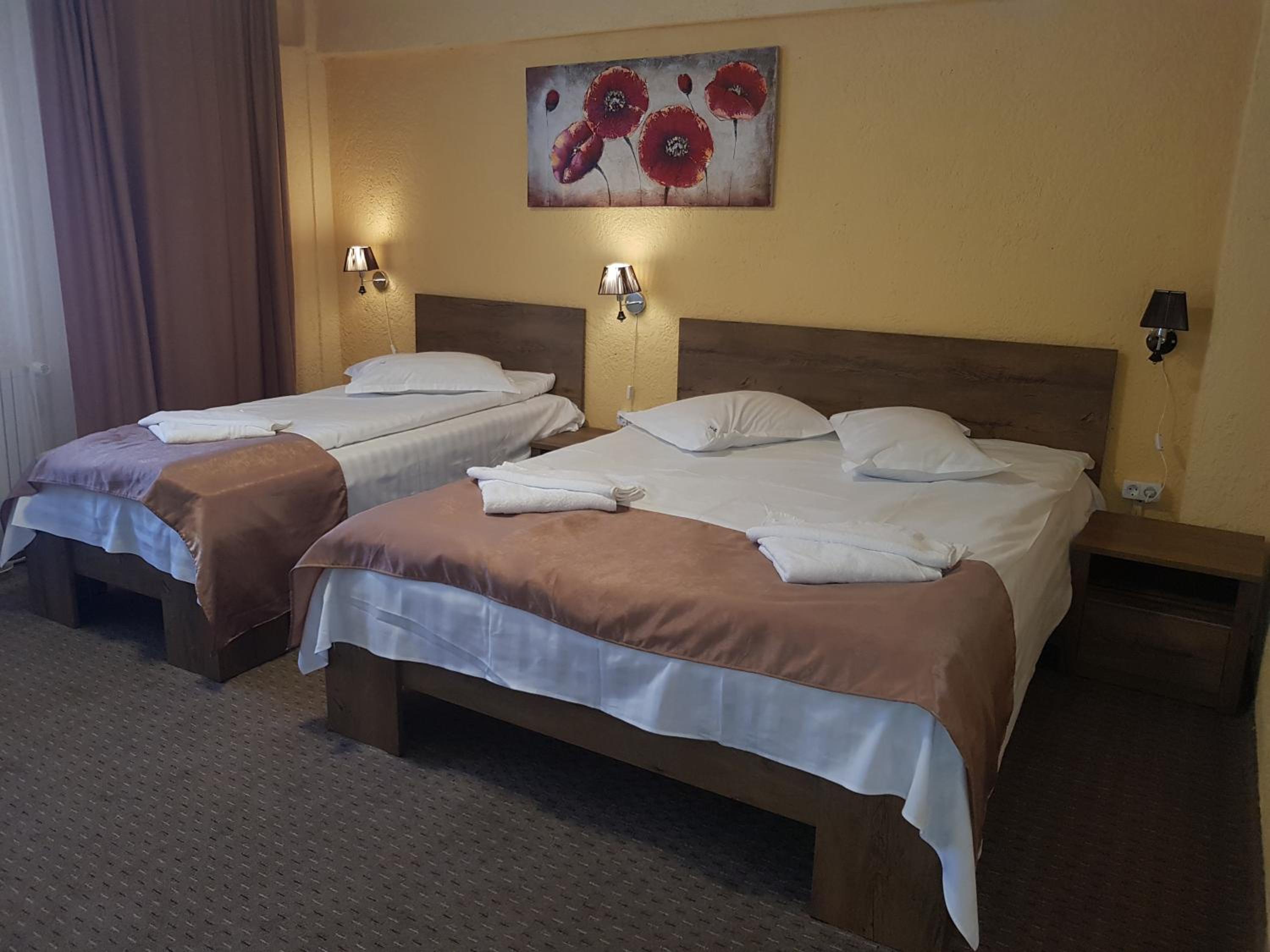 Triple Room - Photo 1
