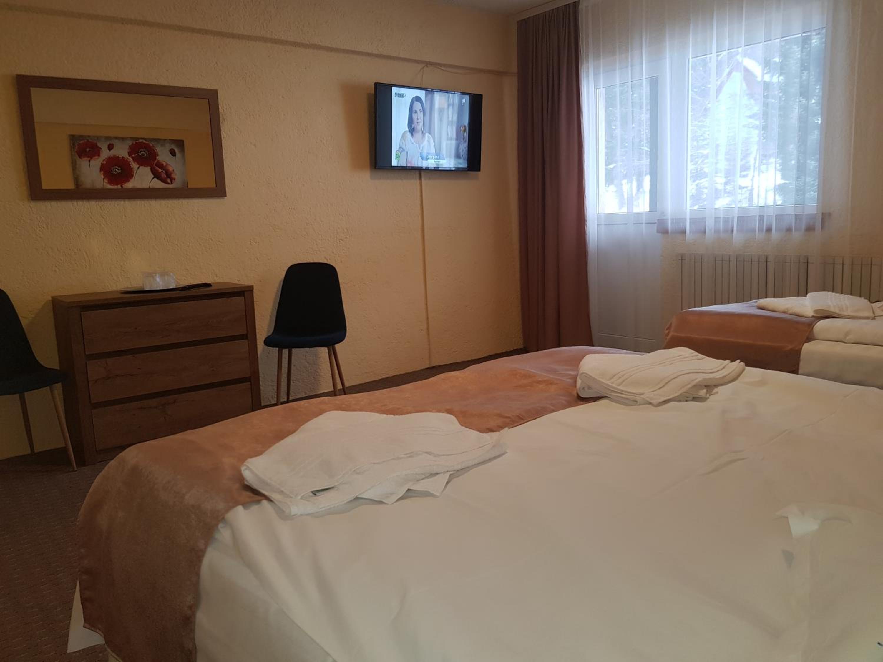 Triple Room - Photo 3