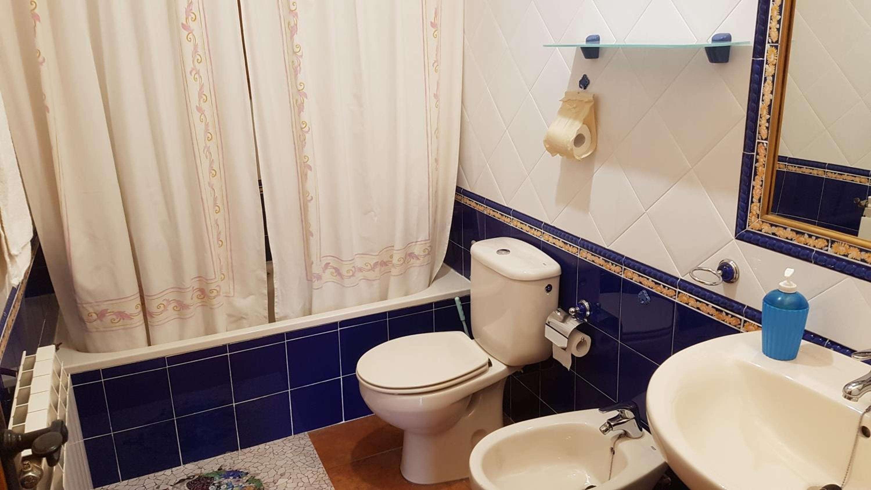 One-Bedroom House photo 2