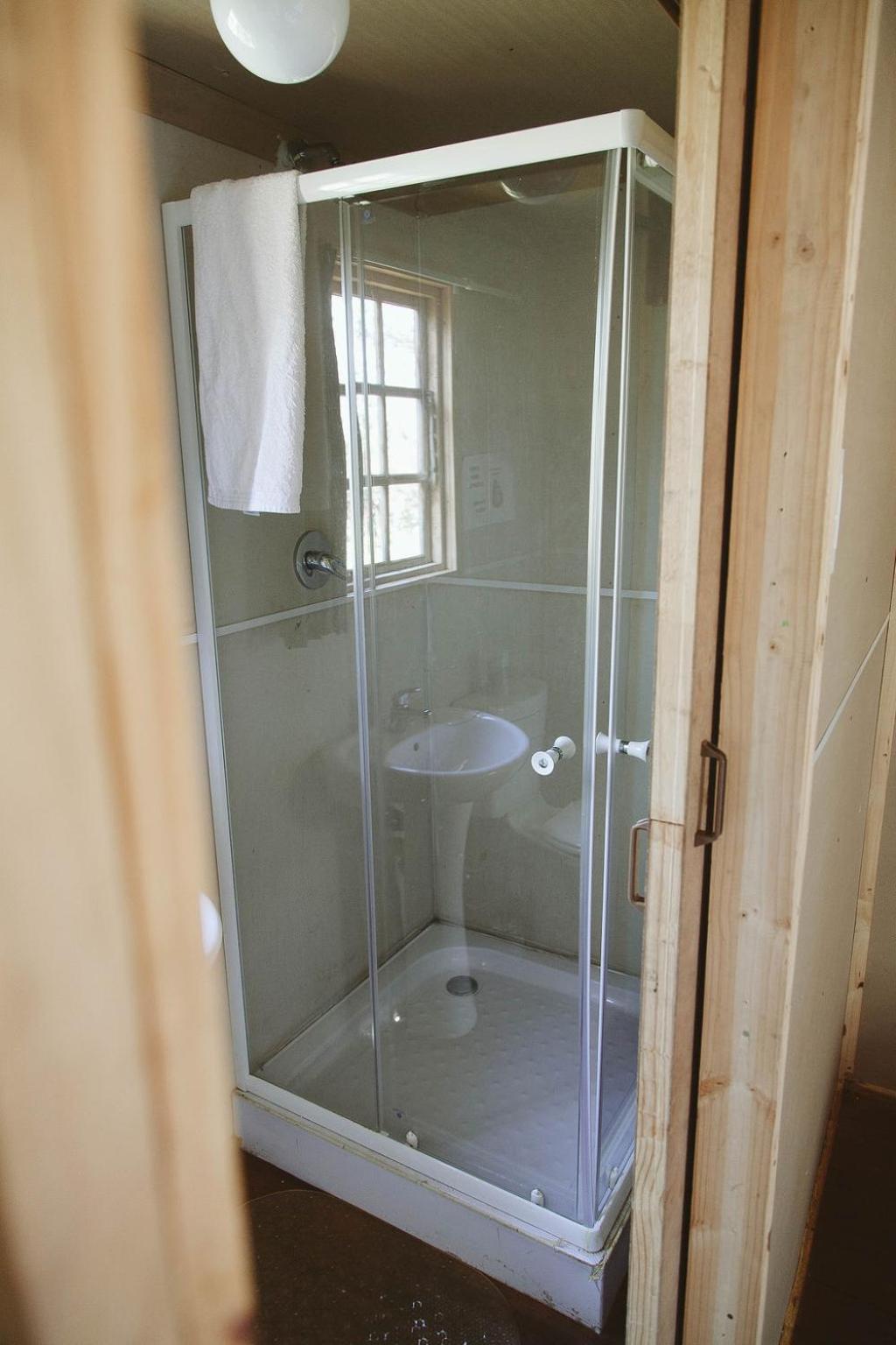 Double Room - Photo 2