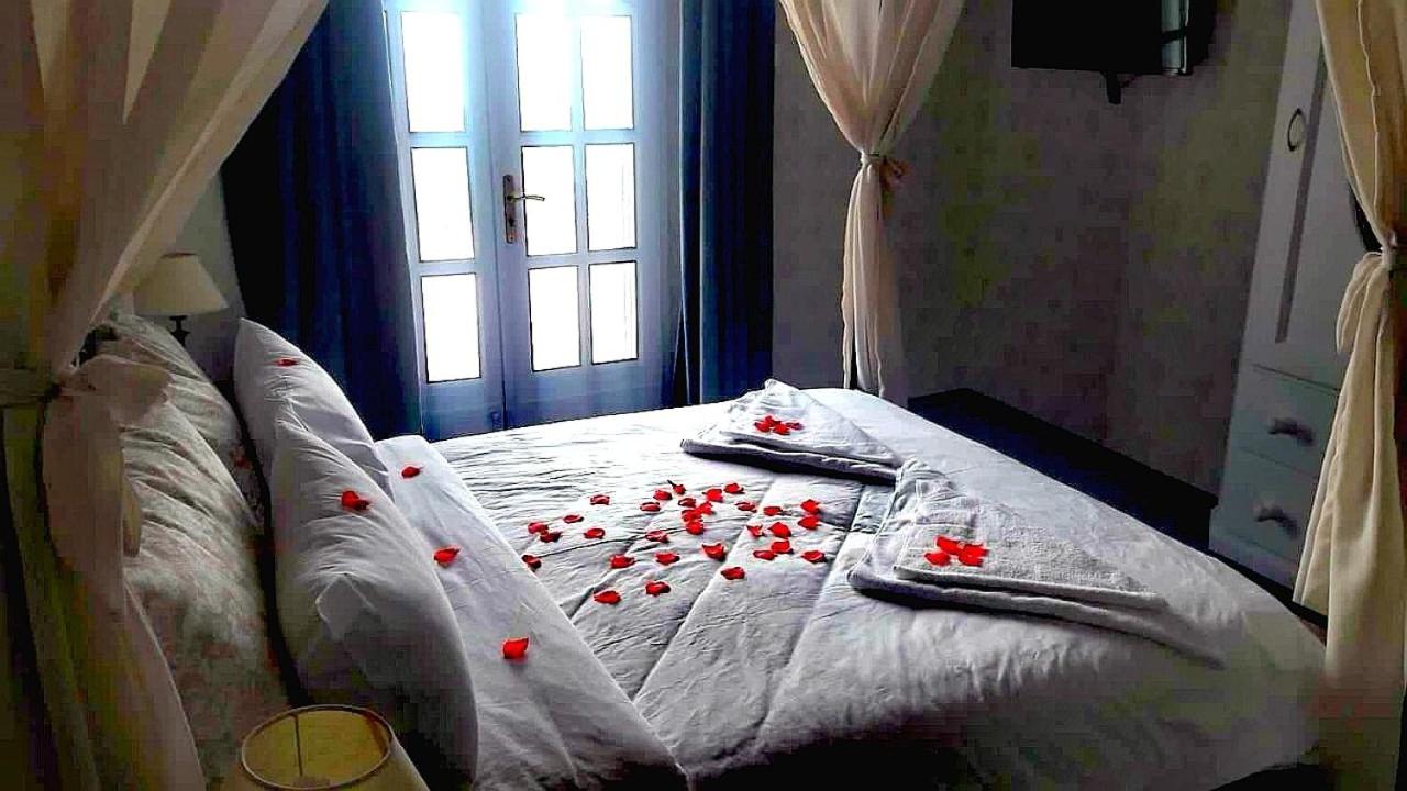 Superior Suite with Sea View photo 1