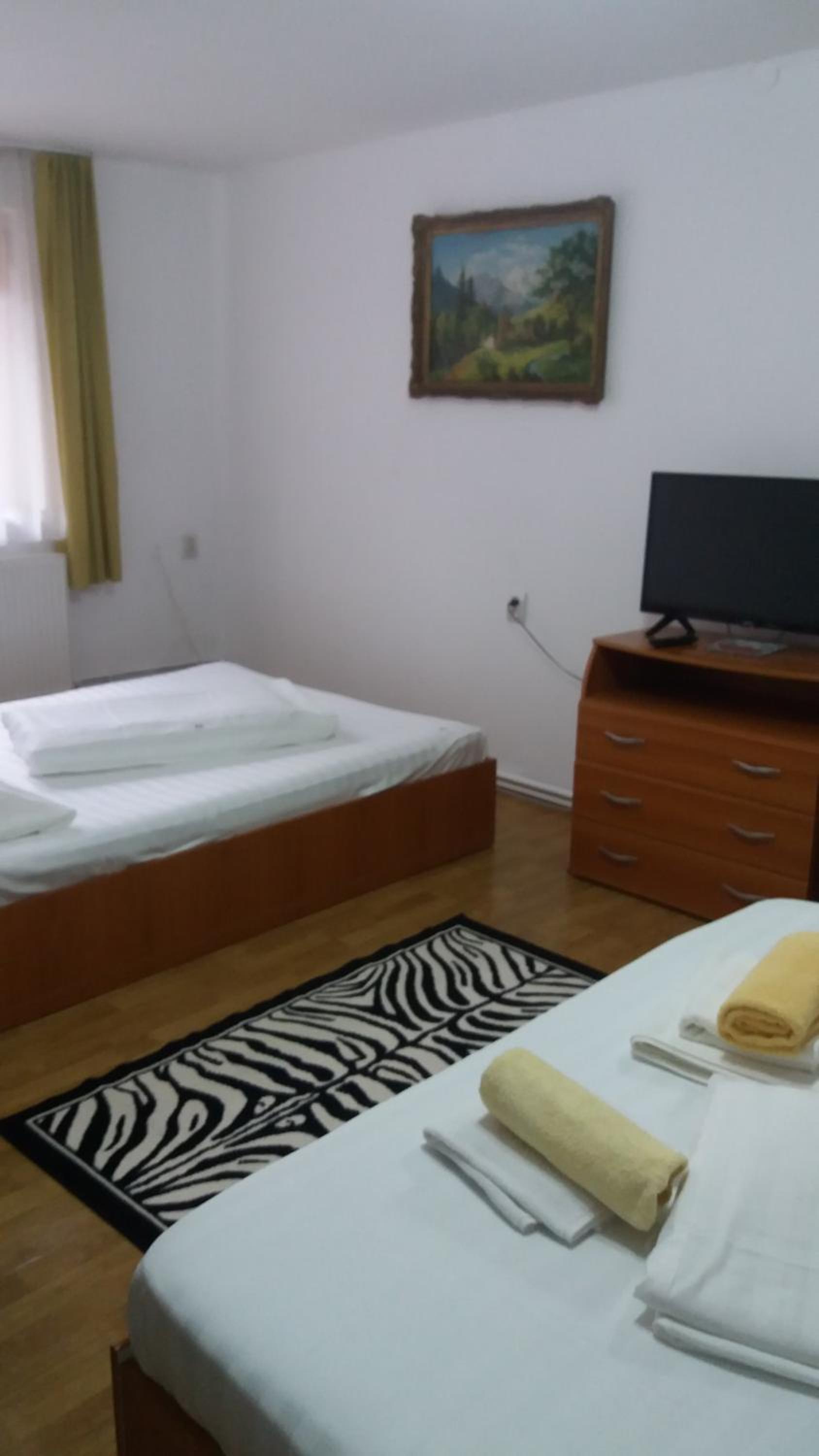 Quadruple Room - Photo 2