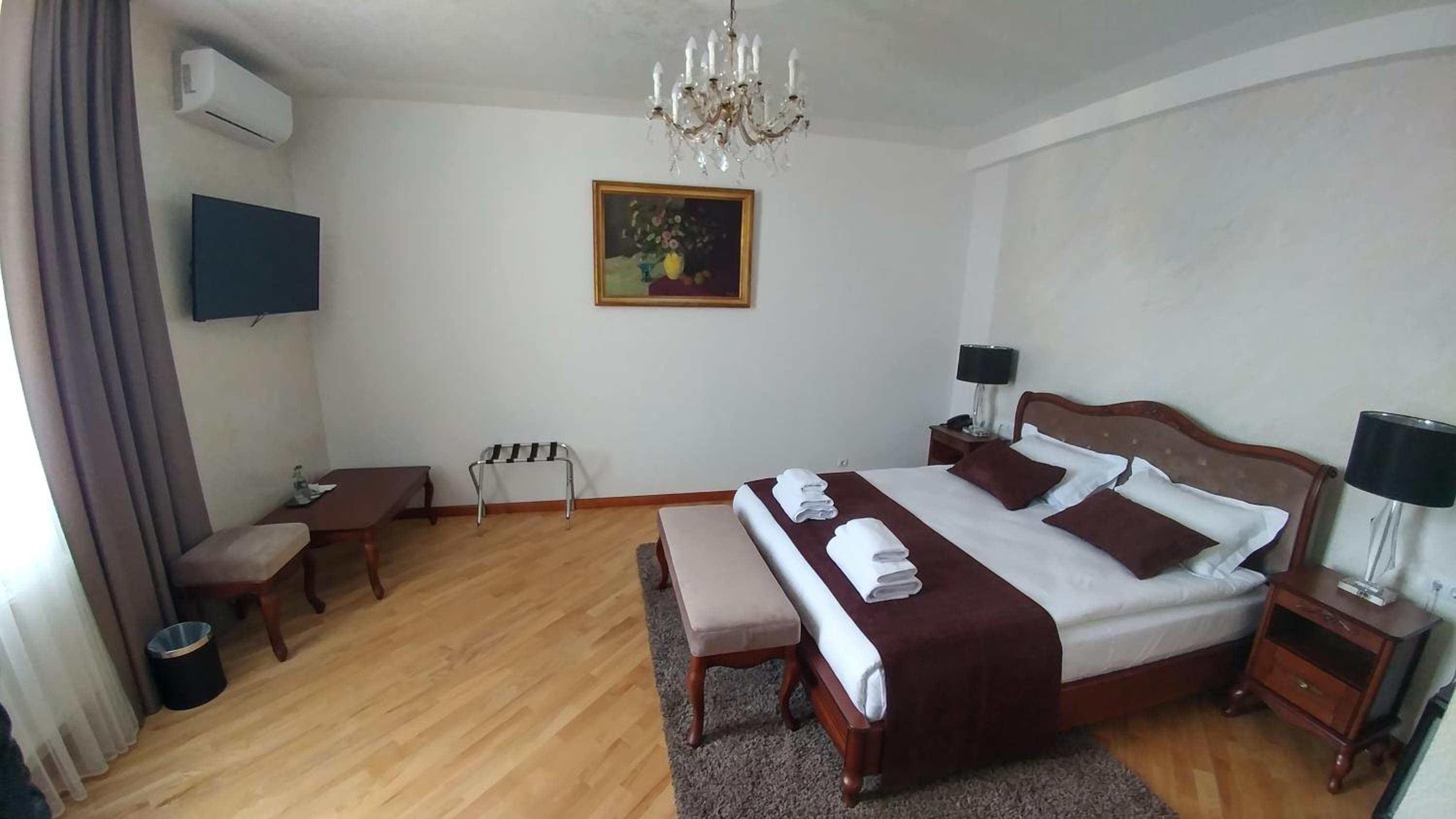 Standard Double Suite photo 2
