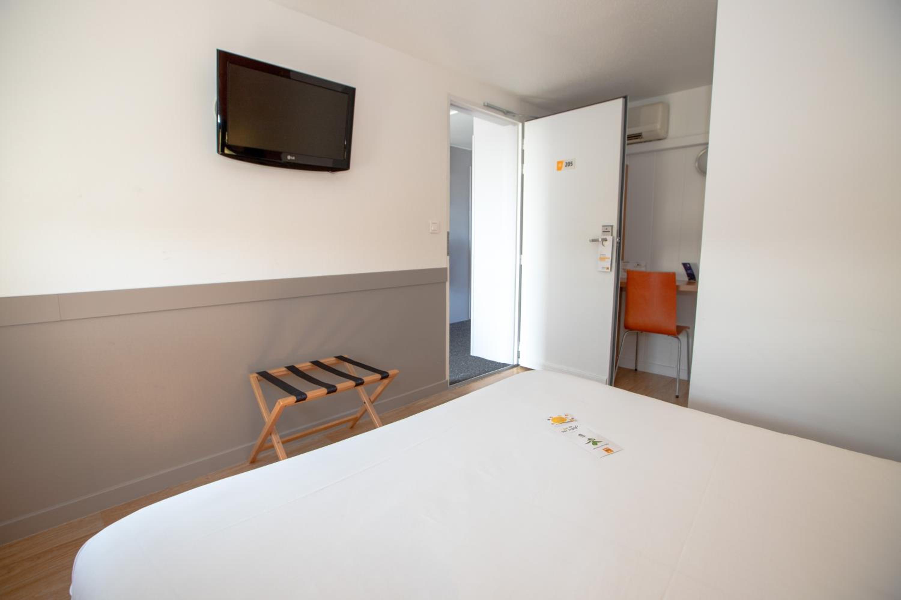 Economic Double Room photo 3