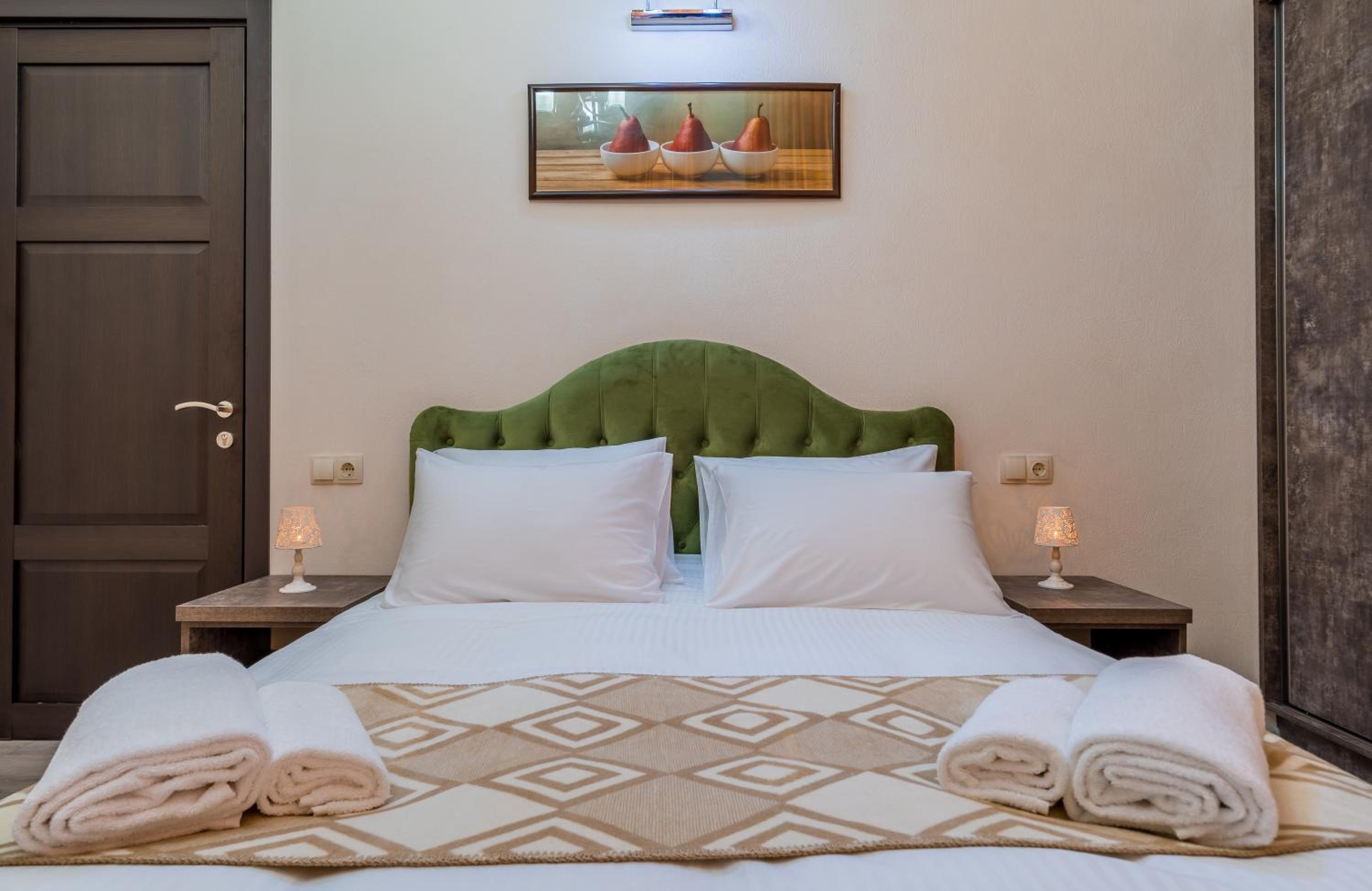 Large Double Room