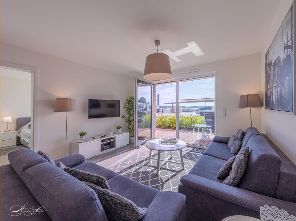 Apartment 04 with Lake View 5*****