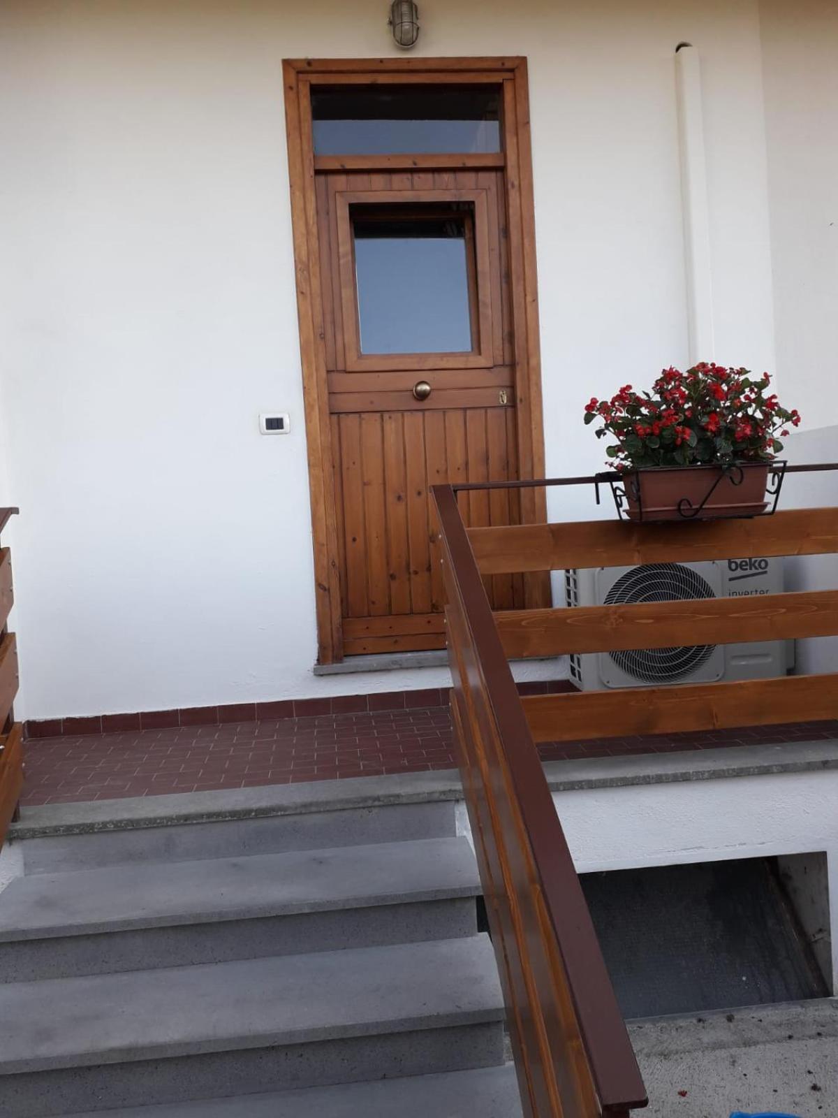 One-Bedroom House - Photo 15