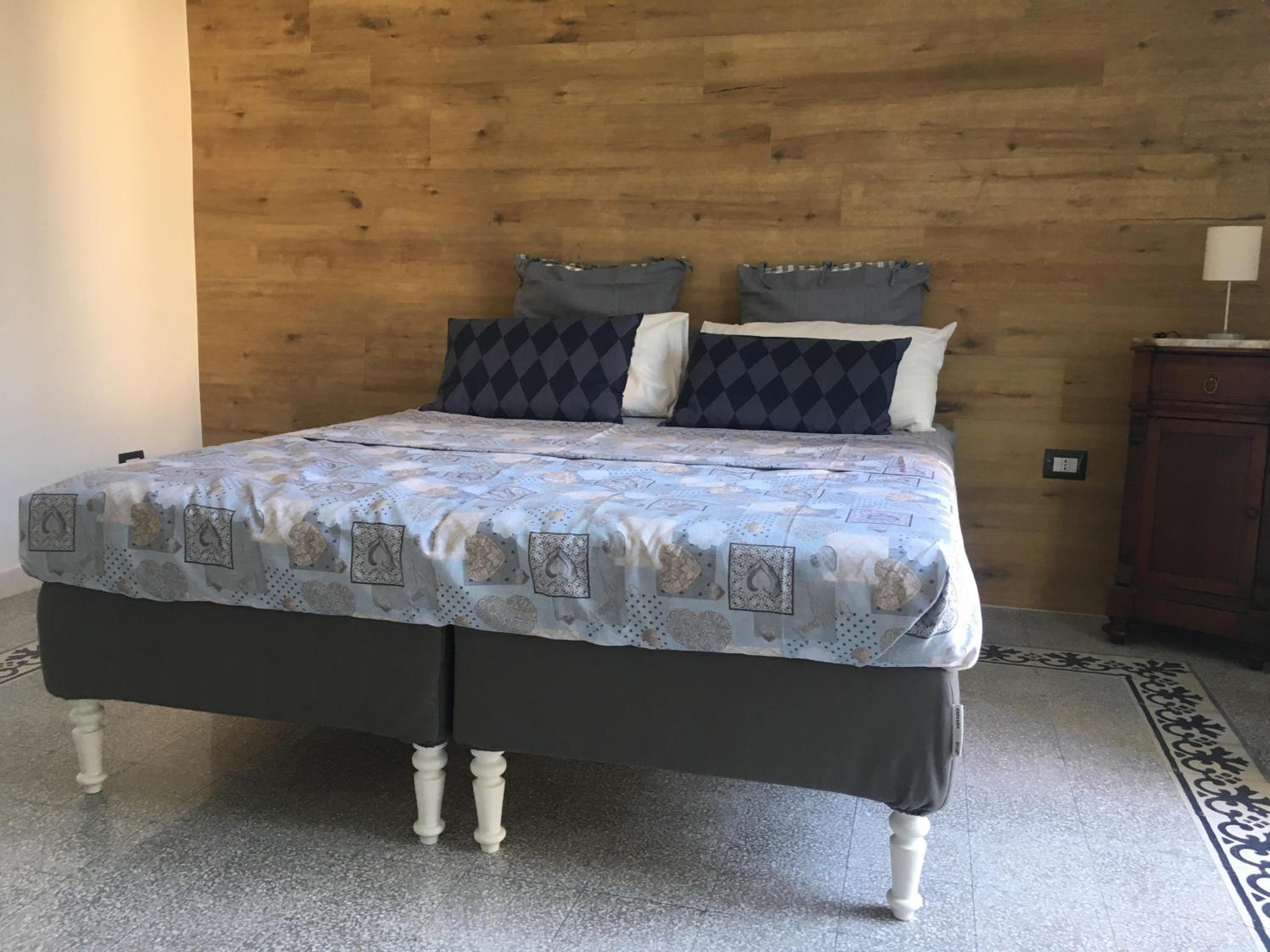 Large Double Or Twin Room
