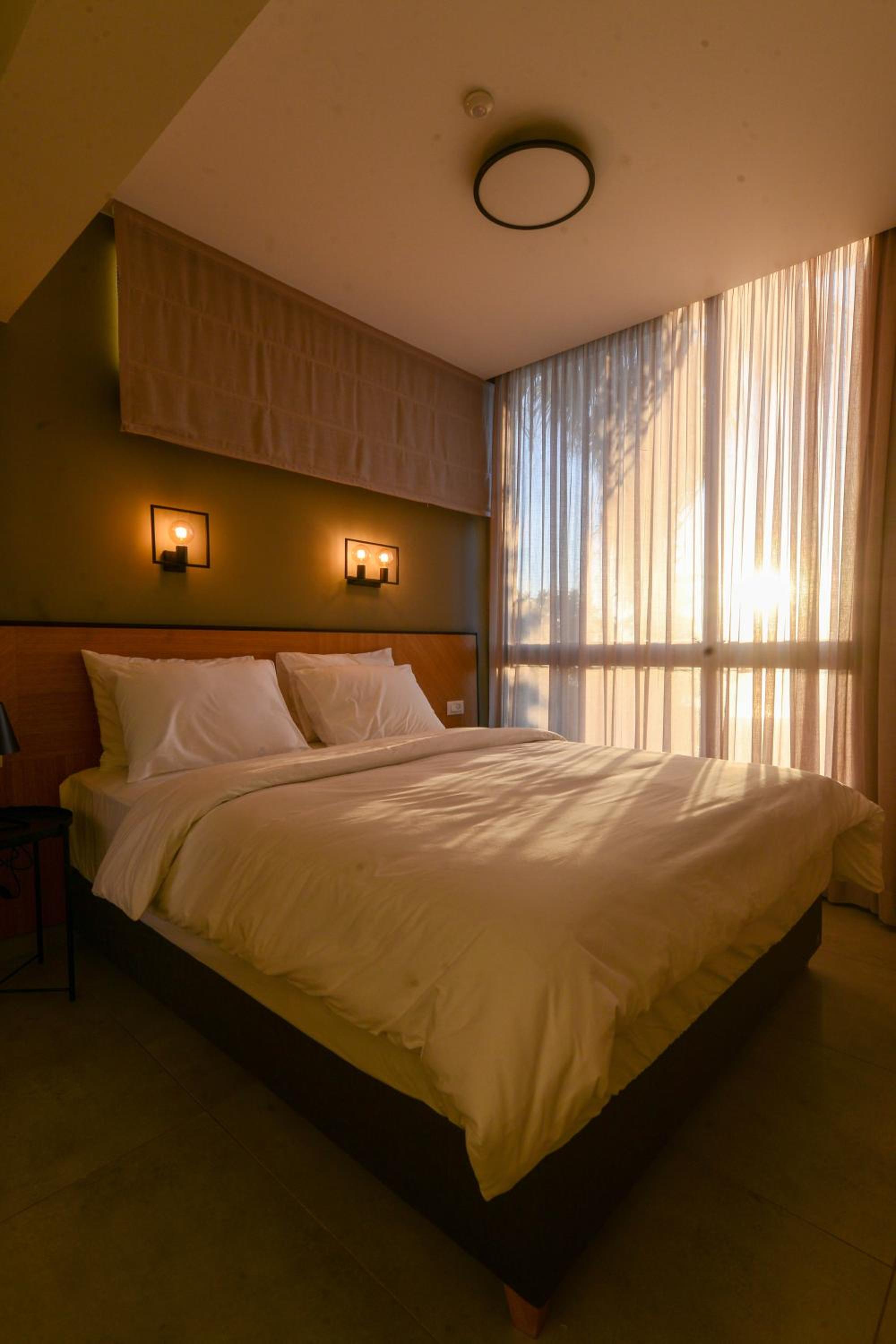 Apartment with Sea View - Photo 16