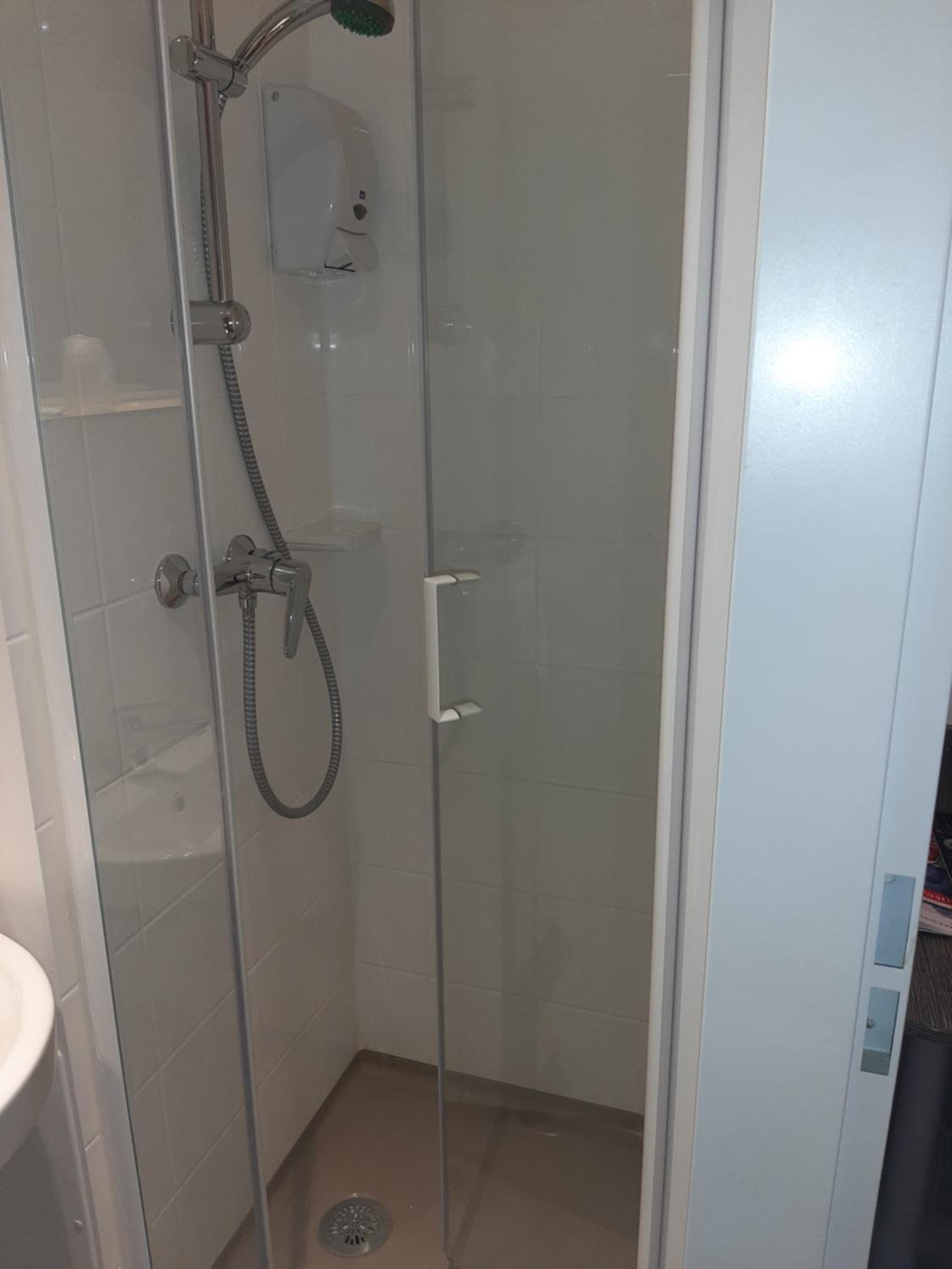 Double Room - Photo 3
