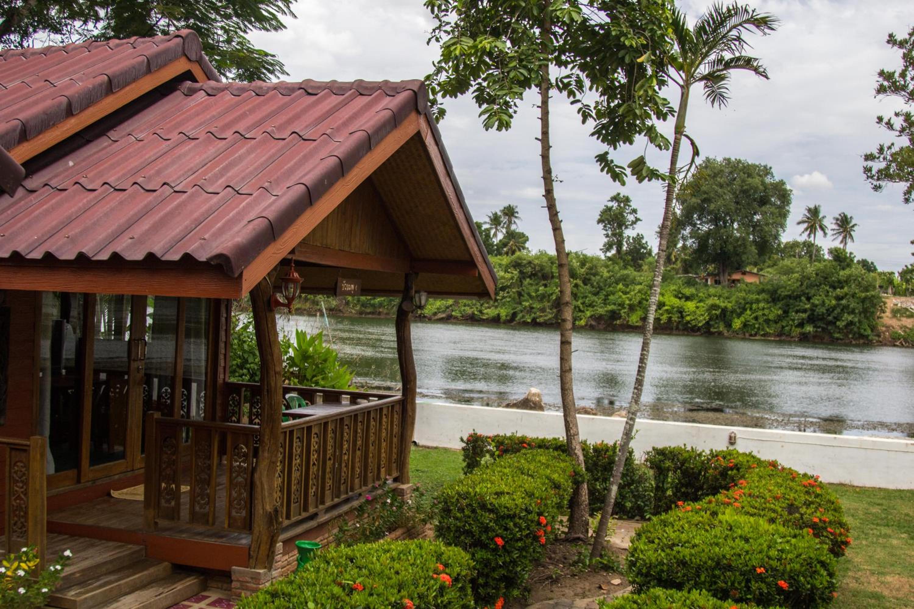 Bungalow - Photo 20
