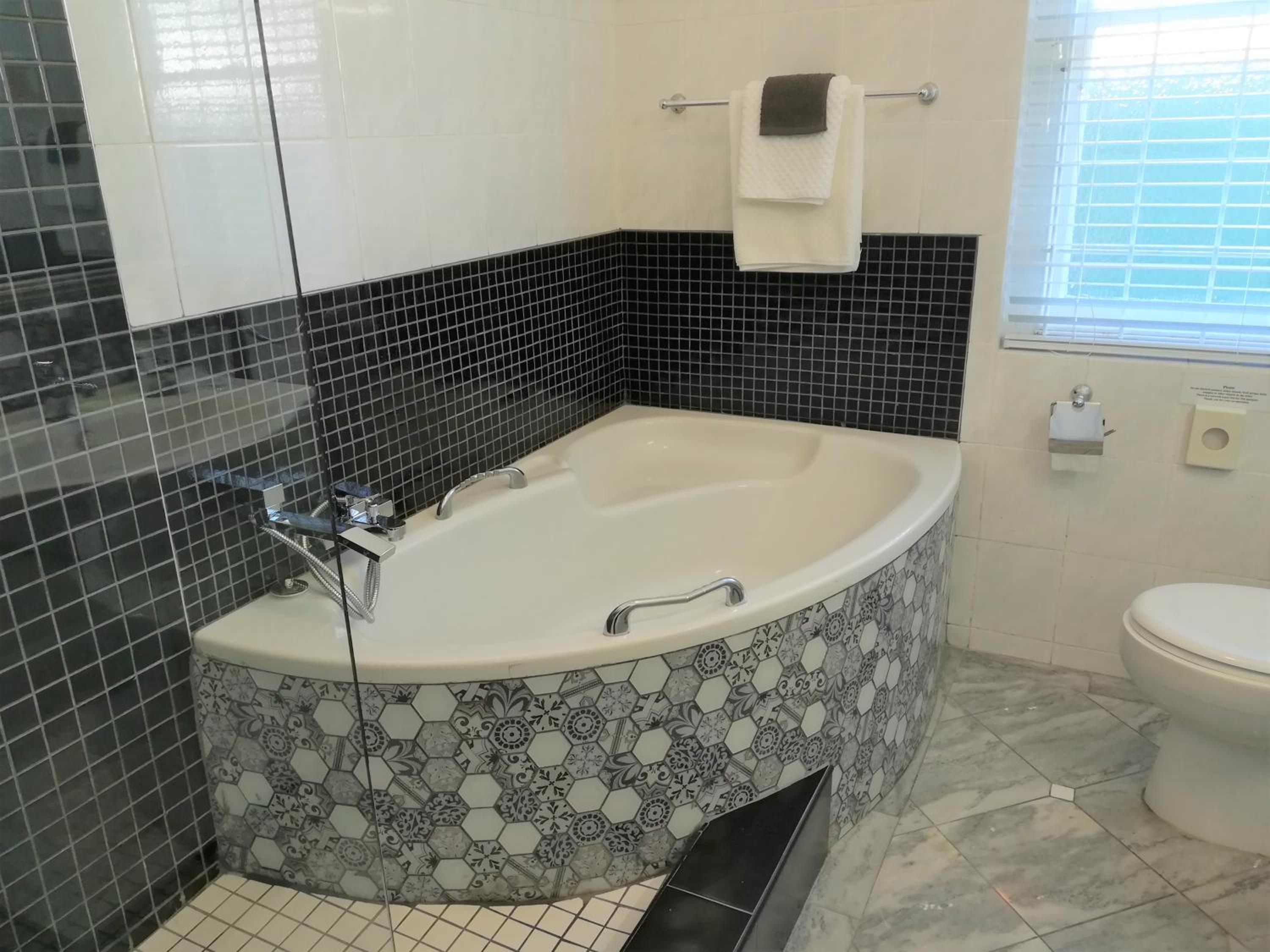  Double Room - Photo 9