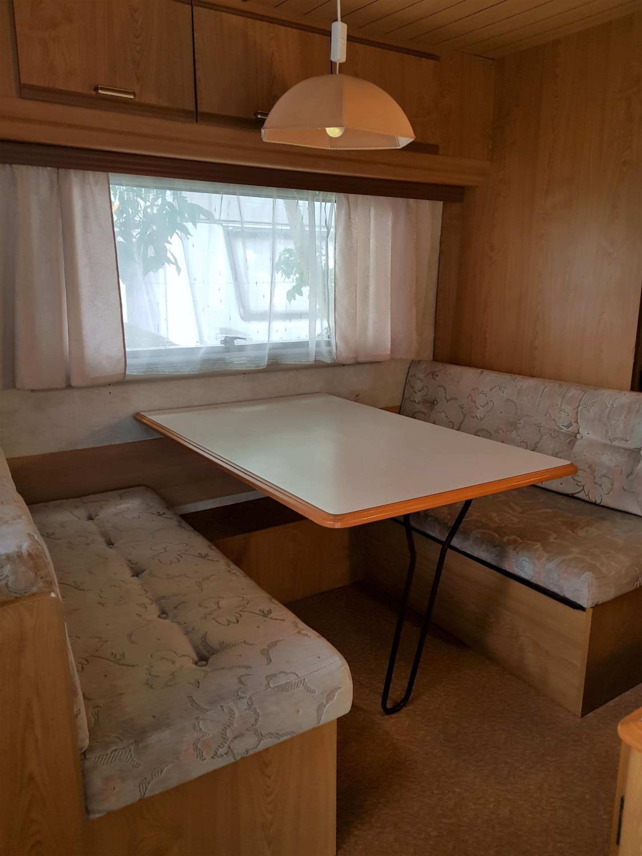 Caravan nr 10 photo 3