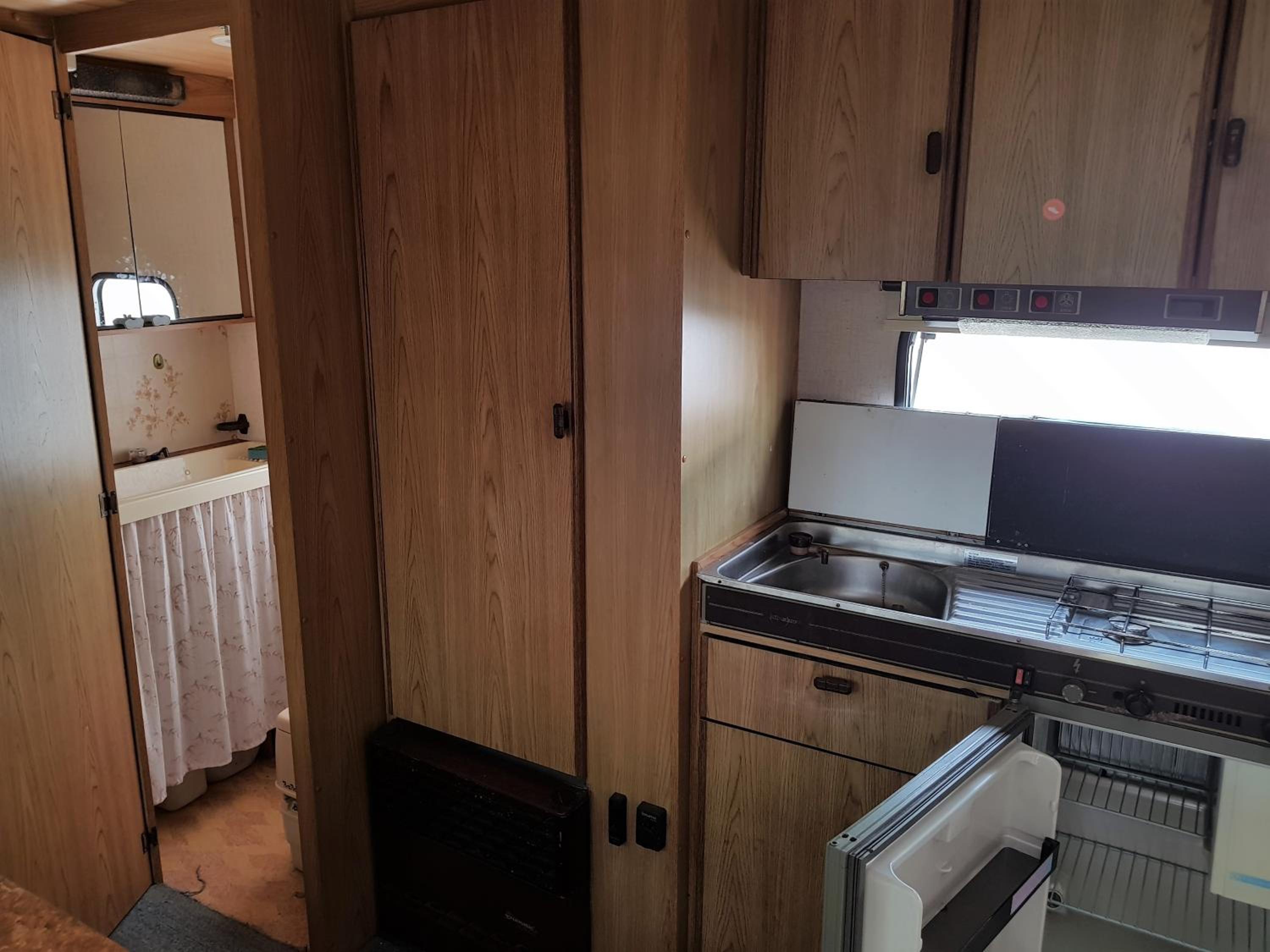 Caravan nr 7 photo 2