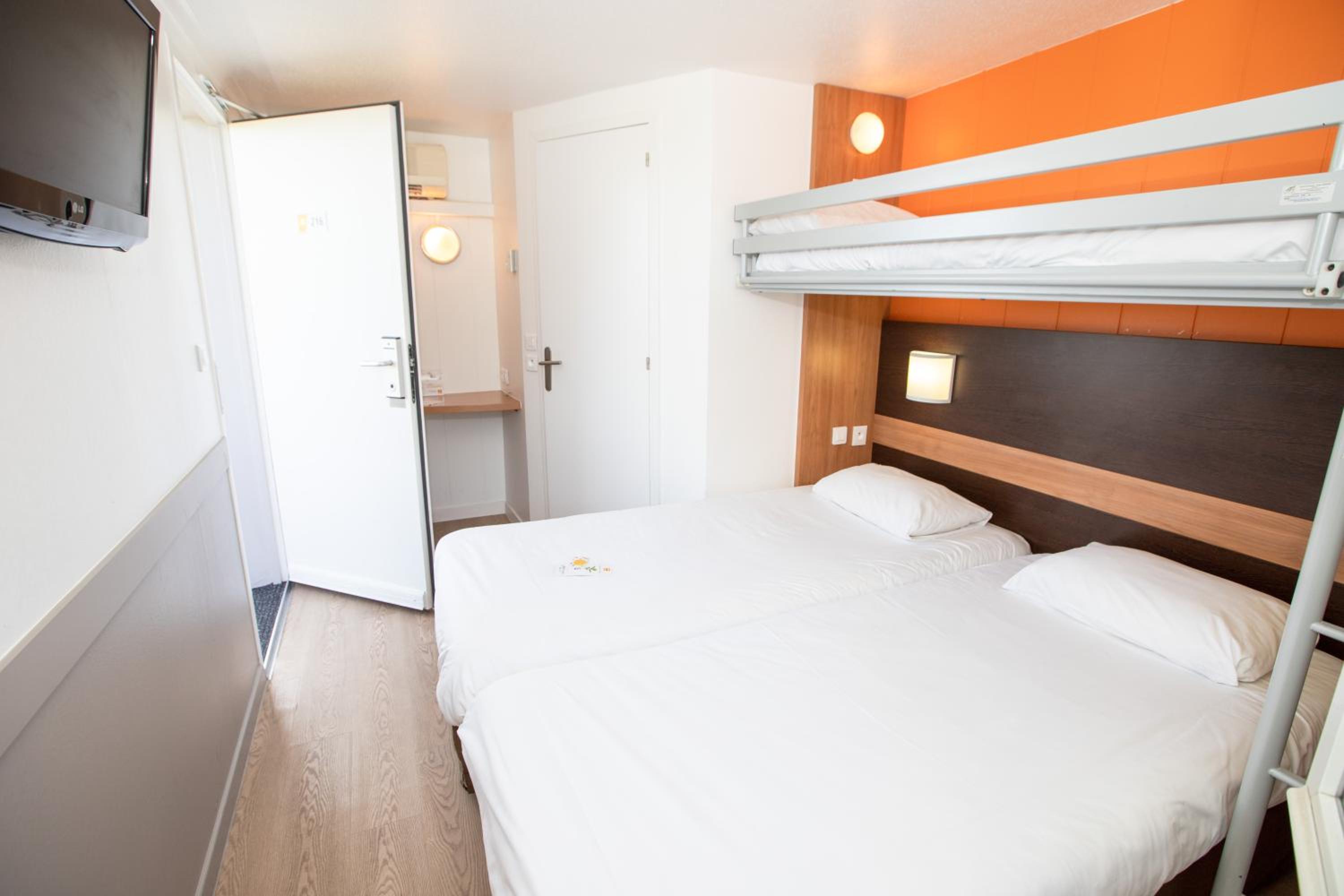 Economic Triple Room - Photo 1