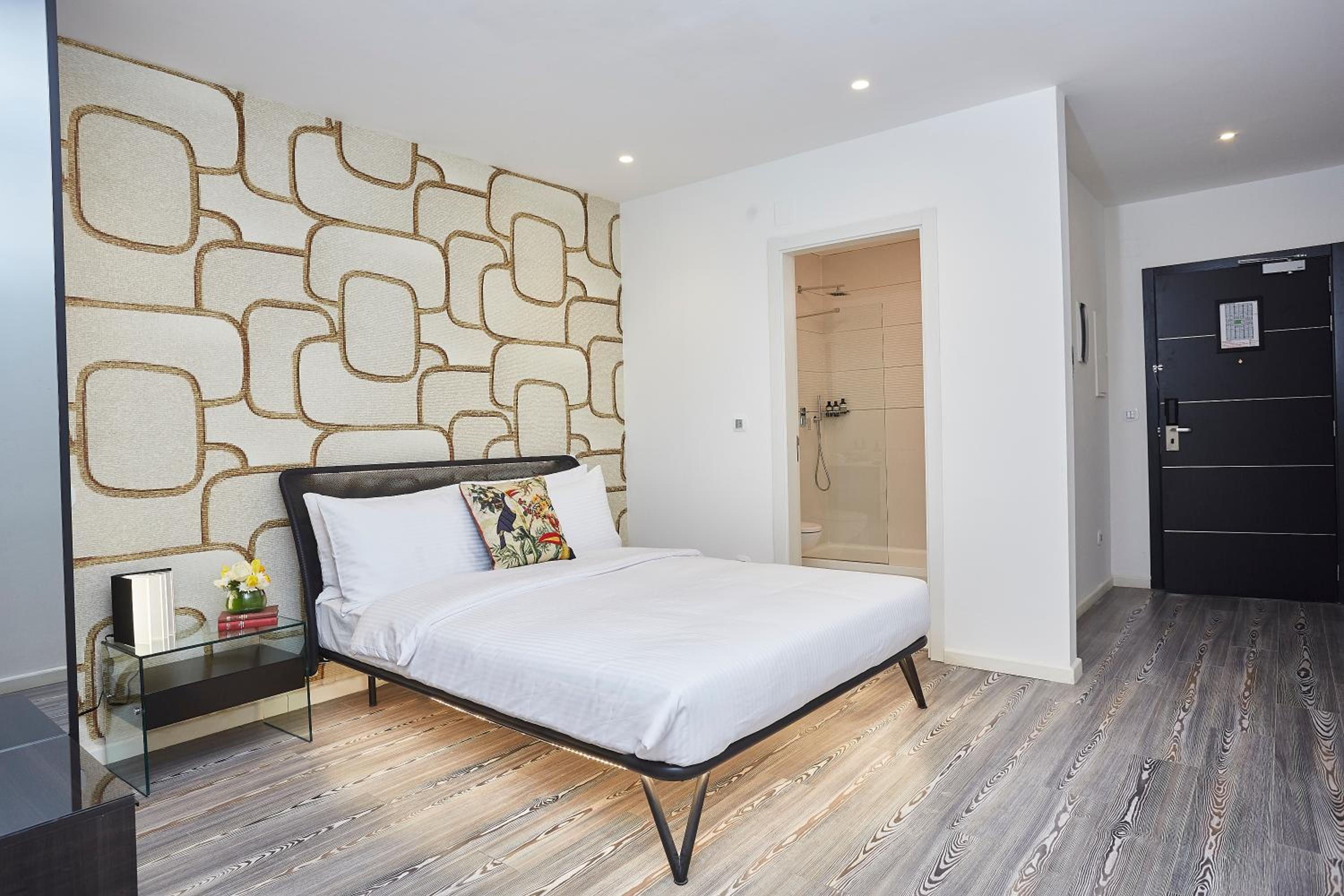 Club Studio Suite