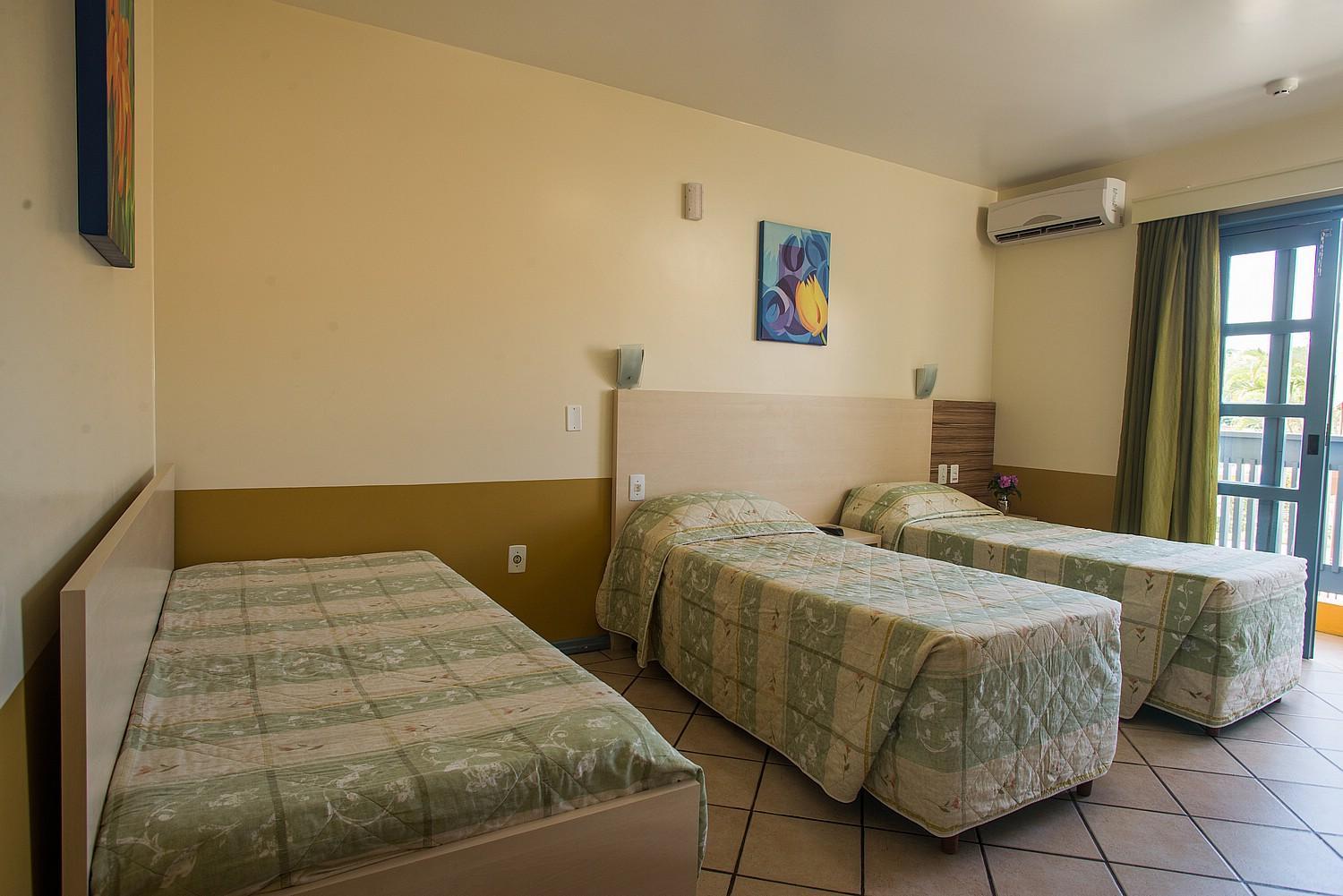 Quadruple Room - Photo 1