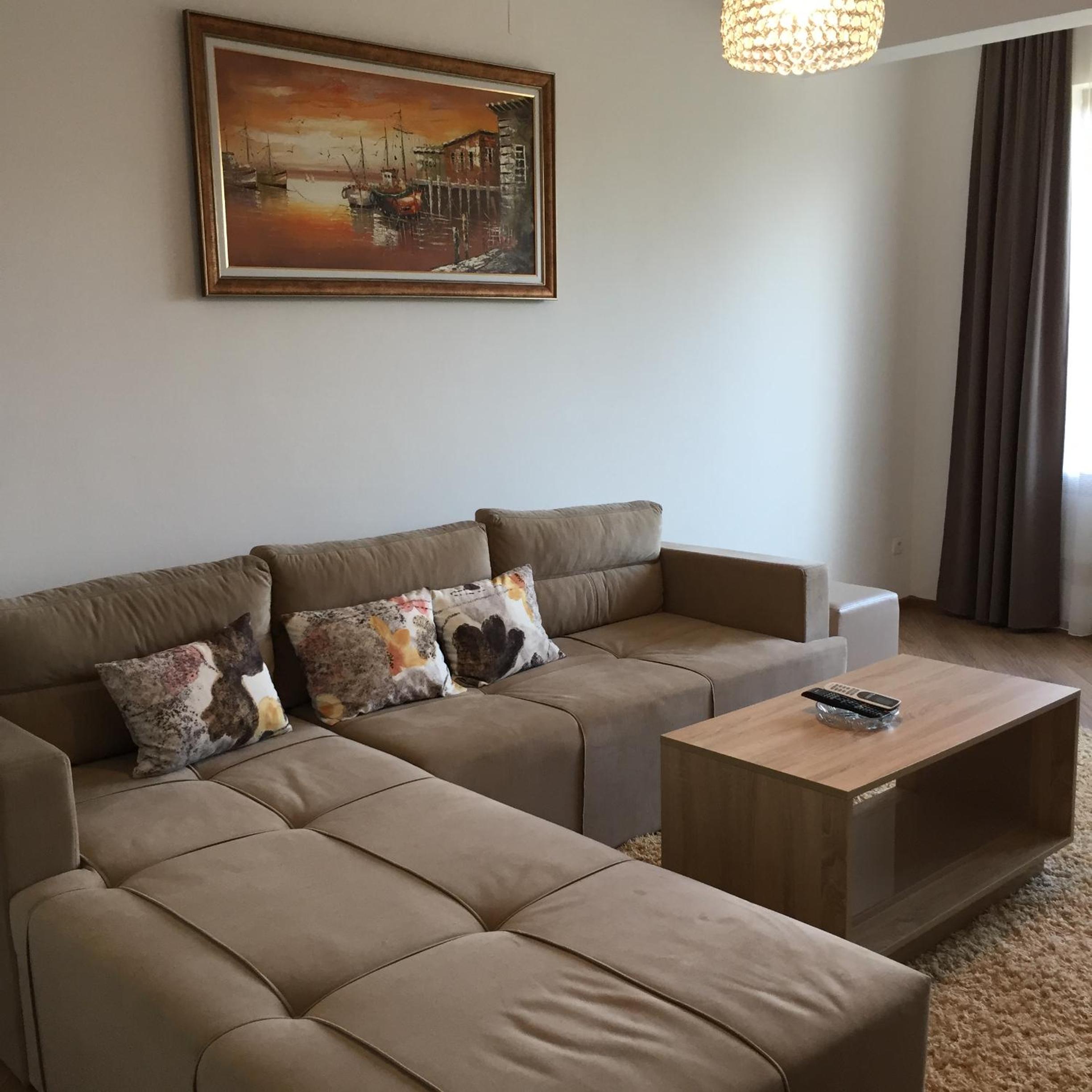 Apartment - Ground Floor photo 3