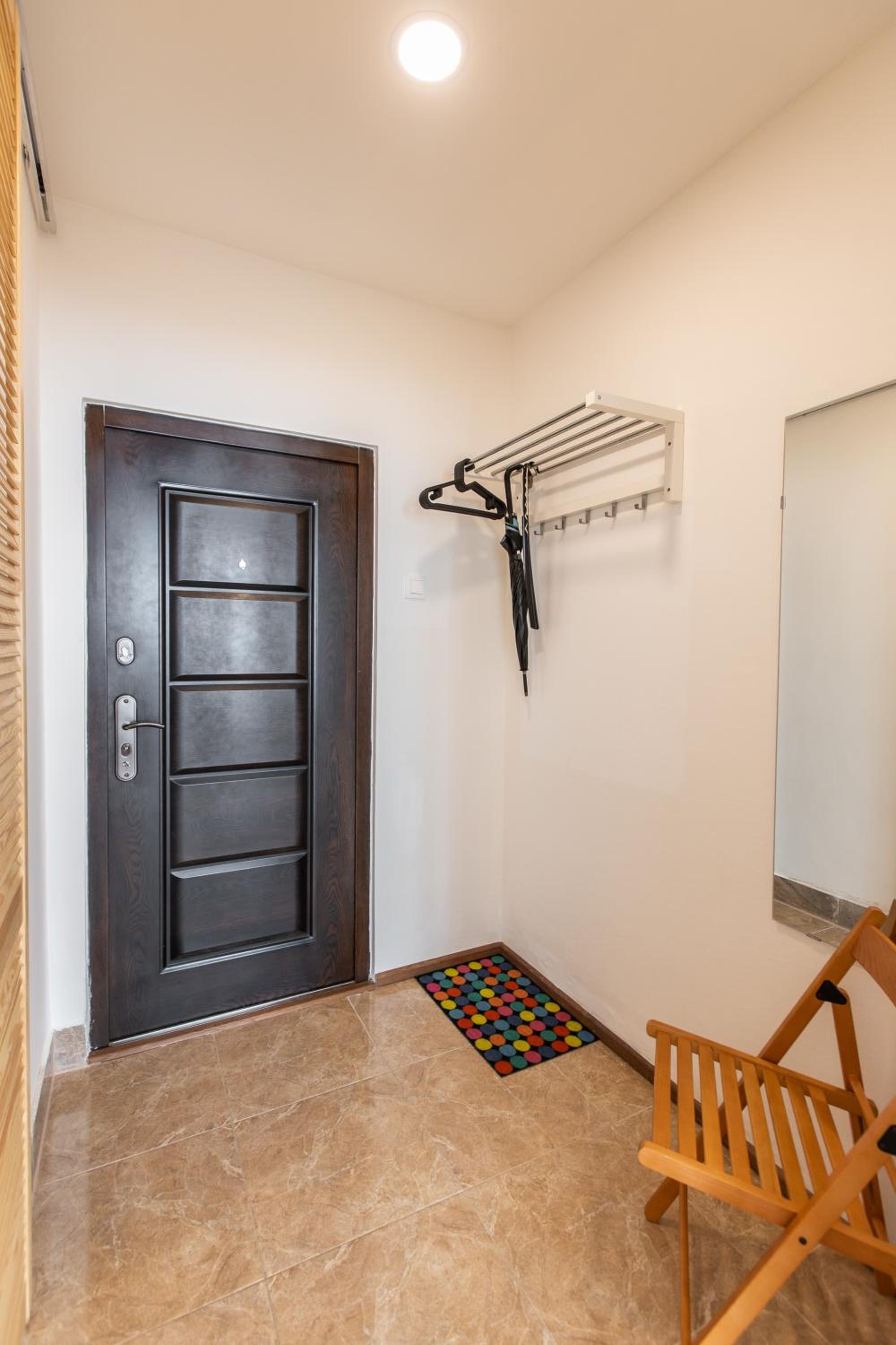 Studio Apartment - Photo 11