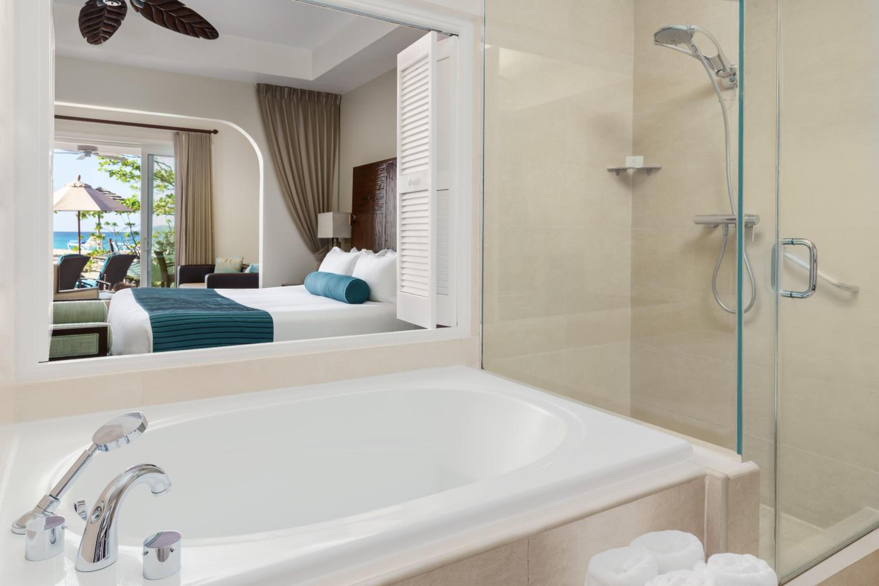 Seagrape Beach Suite - Photo 1