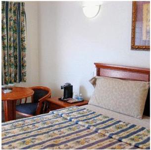 Deluxe King Room - Photo 1