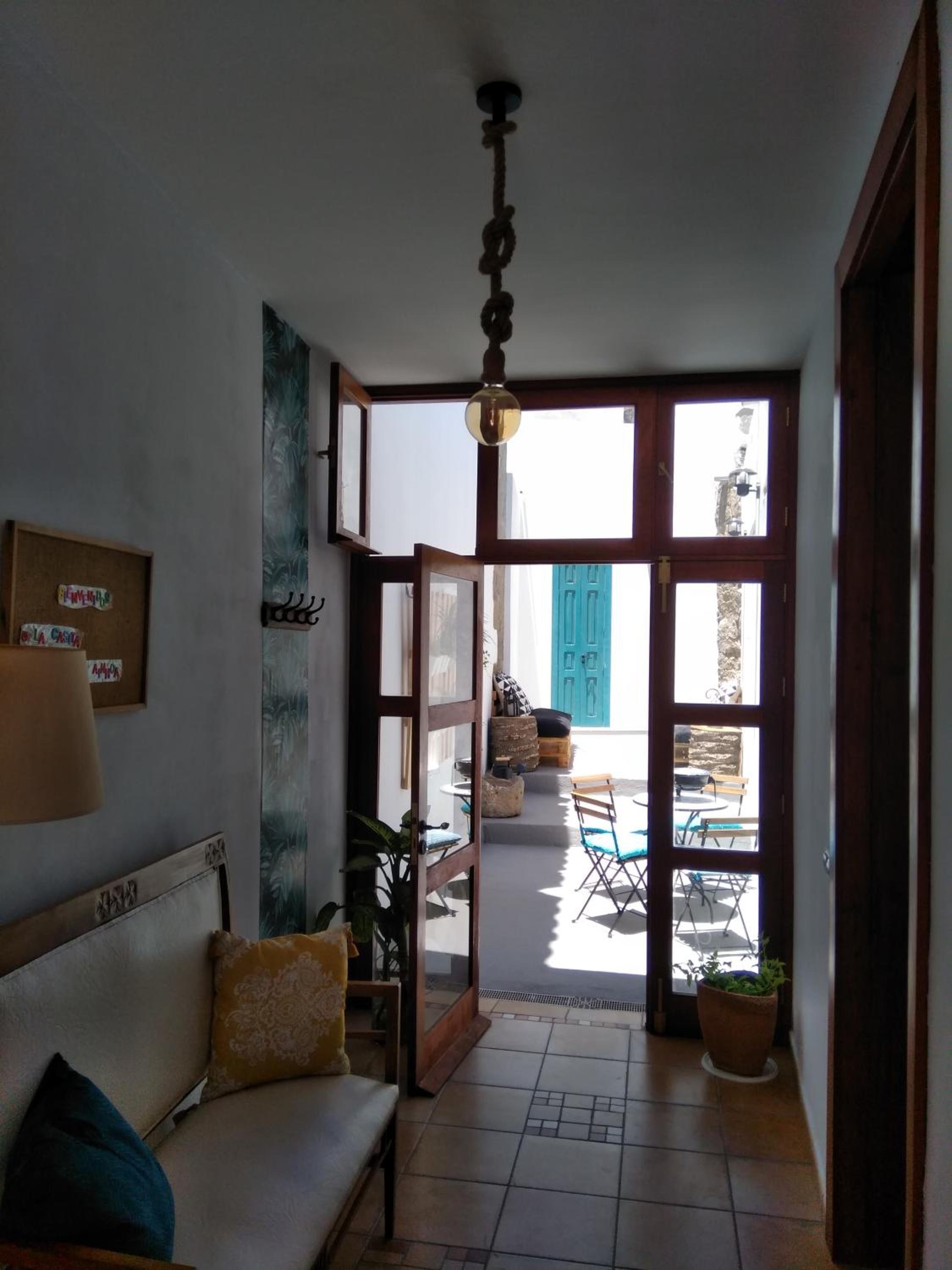 One-Bedroom House - Photo 3